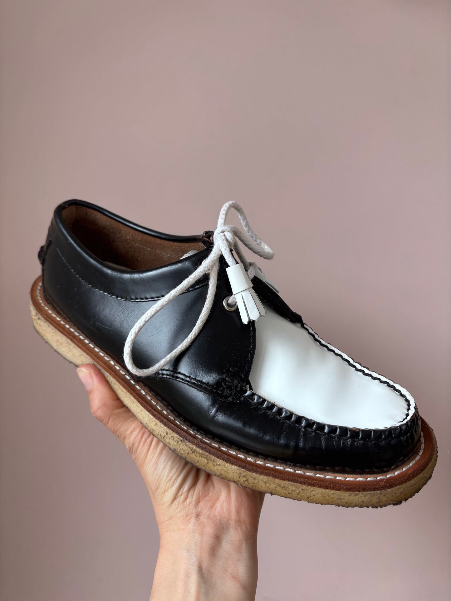 Weejuns black white loafers size UK6.5