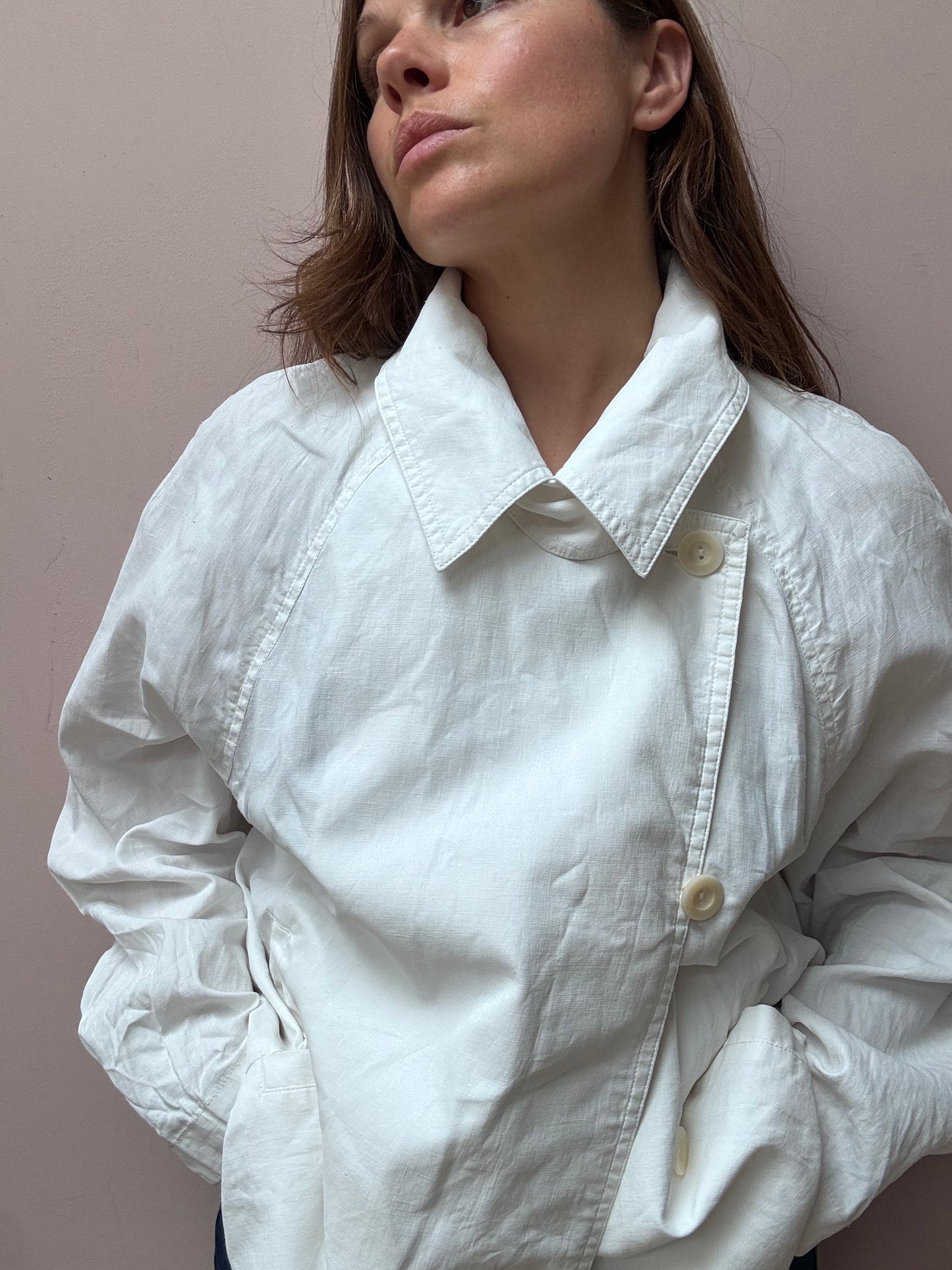 White 100% linen jacket size 14