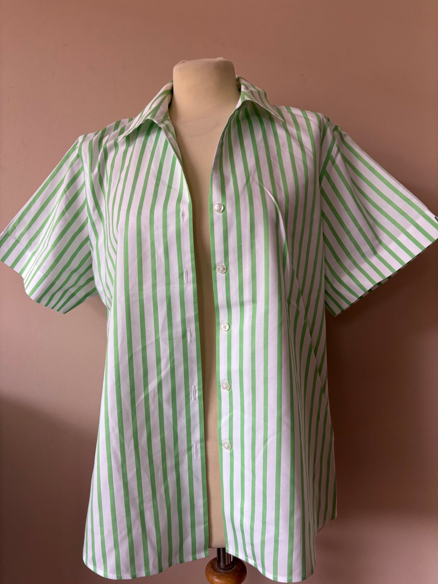 Vintage 100% cotton shirt size 12/14