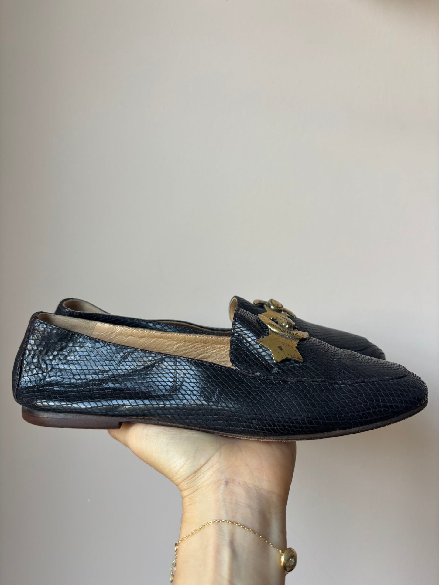 Vintage black leather shoes size 5