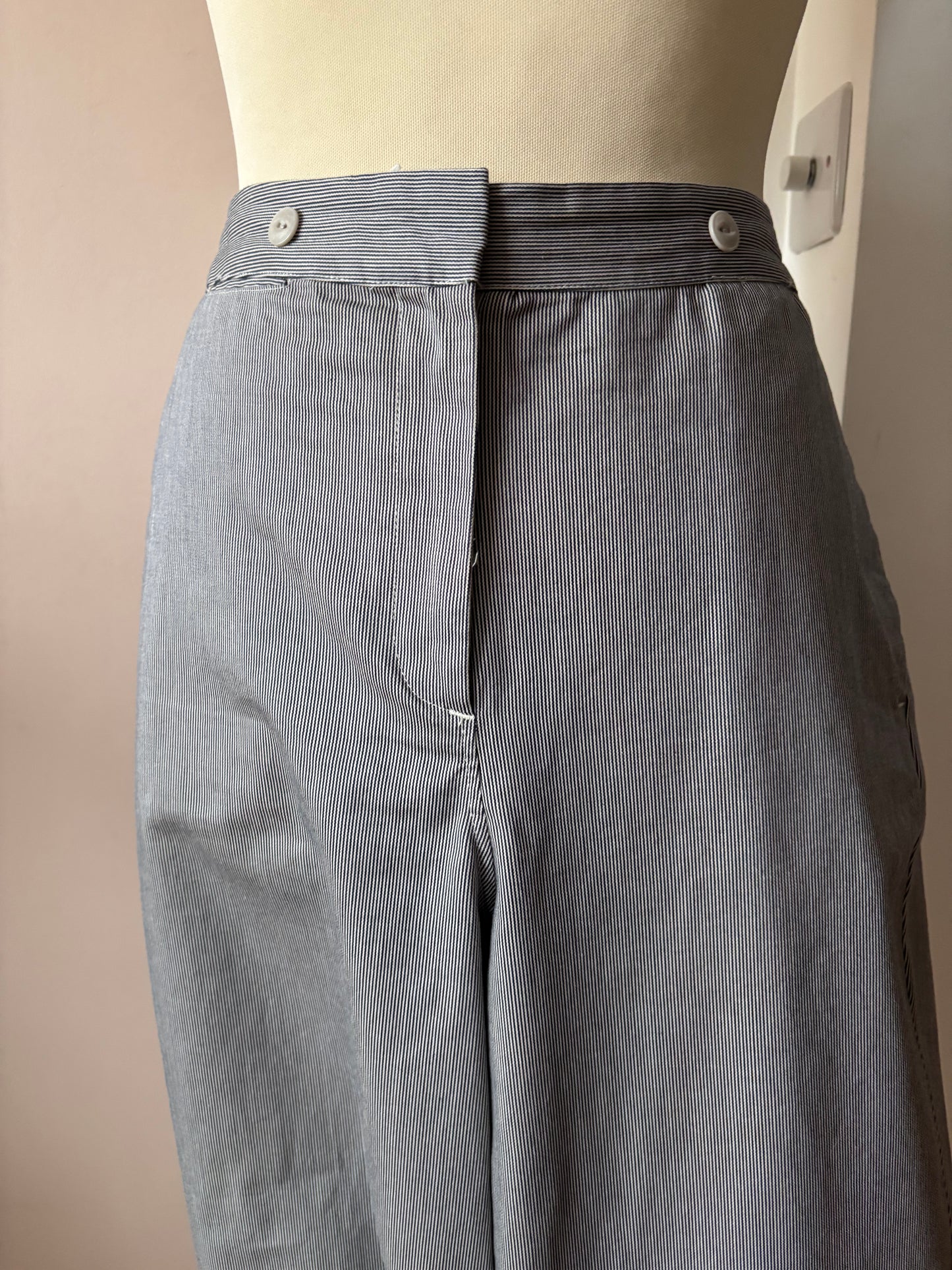 Striped 100% cotton trousers size 14