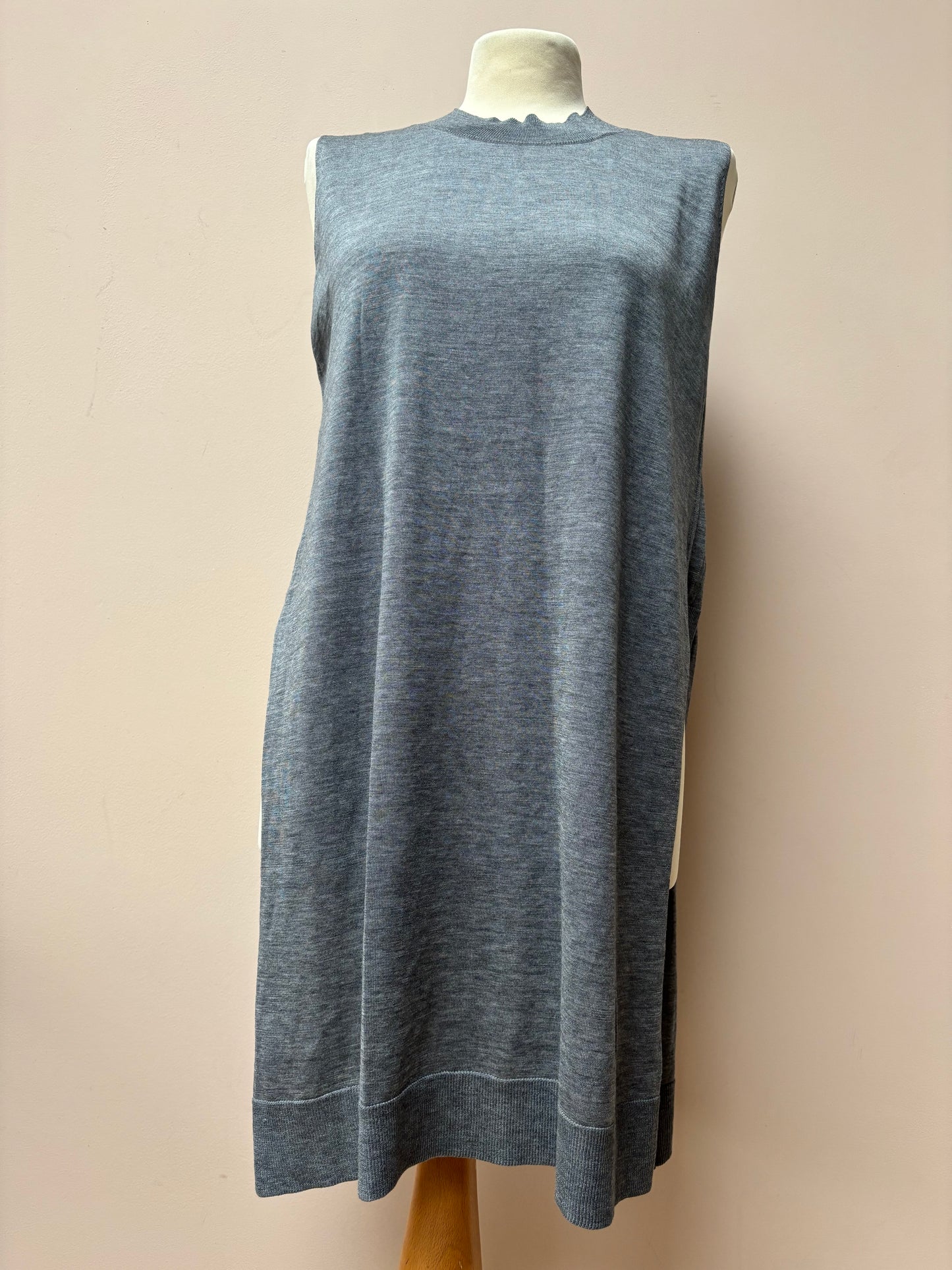 COS silk and cotton mix top size Medium