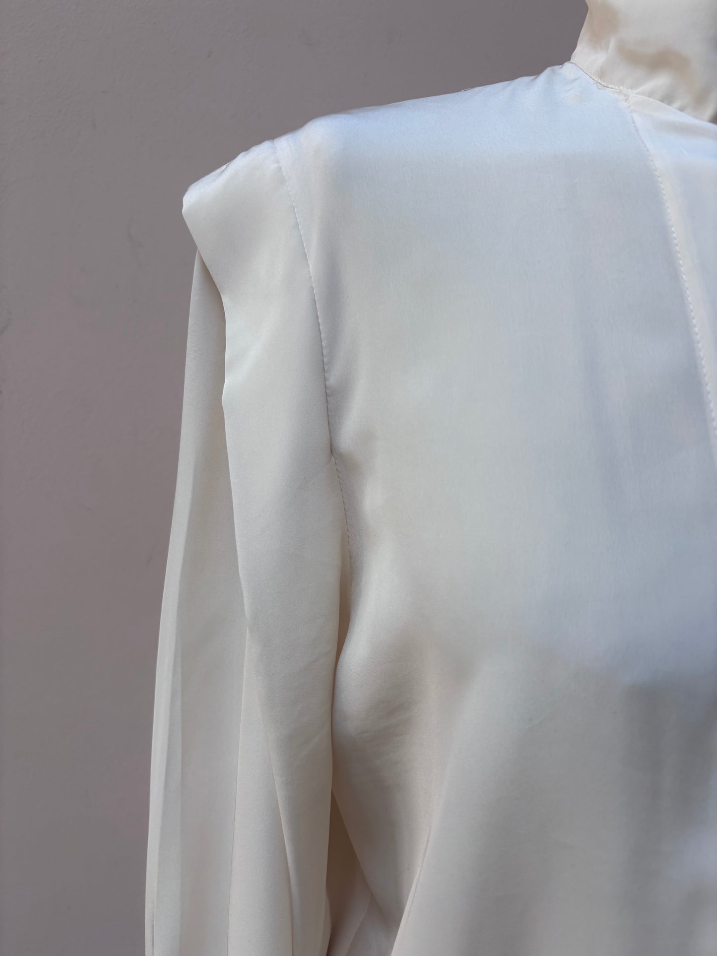 Vintage cream blouse size 10/12