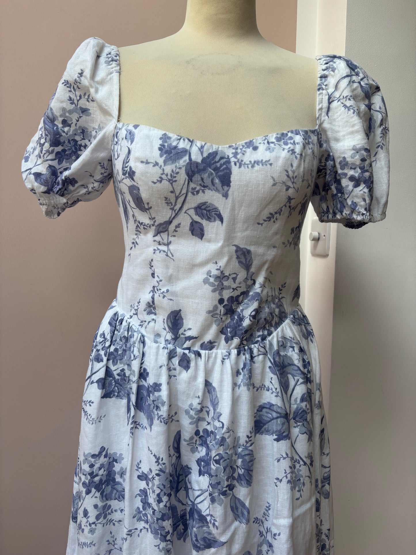 Reformation 100% linen dress size 10