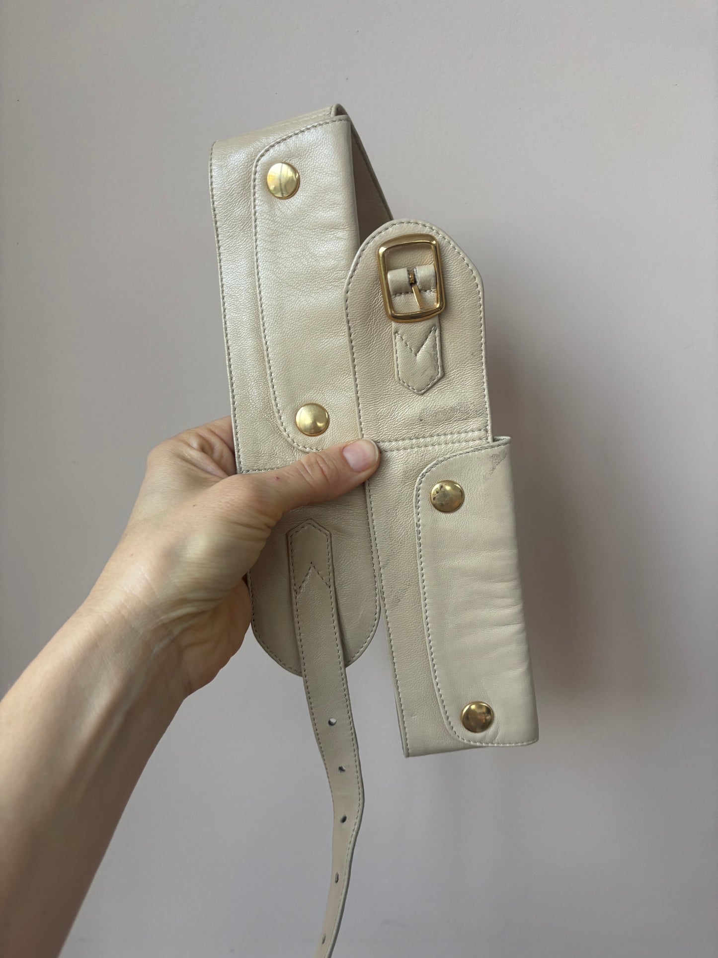 Vintage cream beige leather belt with pockets
