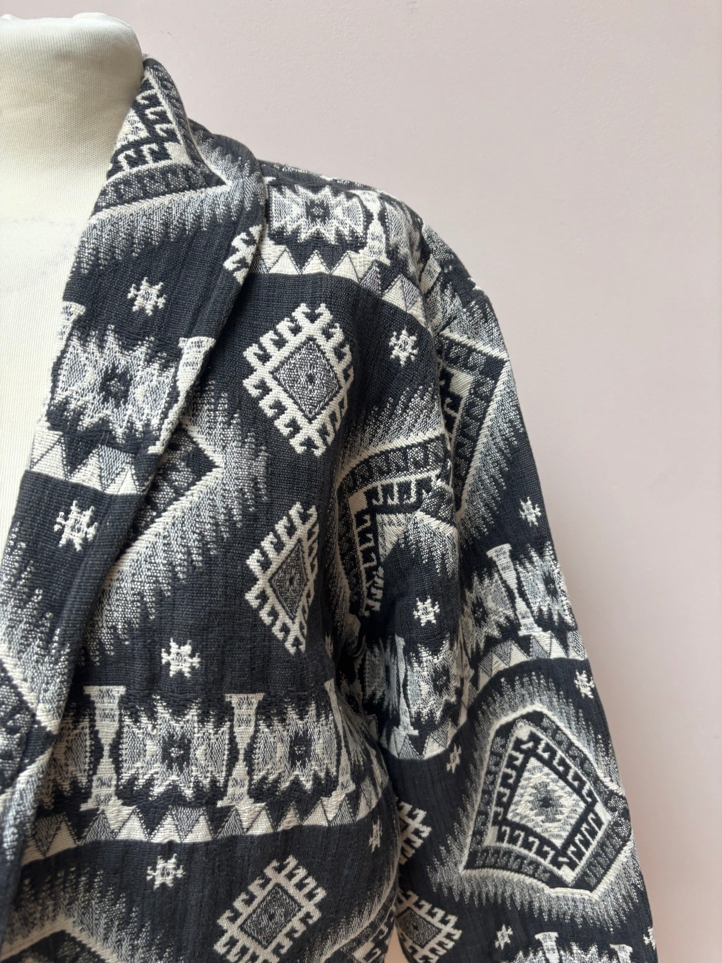 Vintage 100% cotton cropped jacket size 12