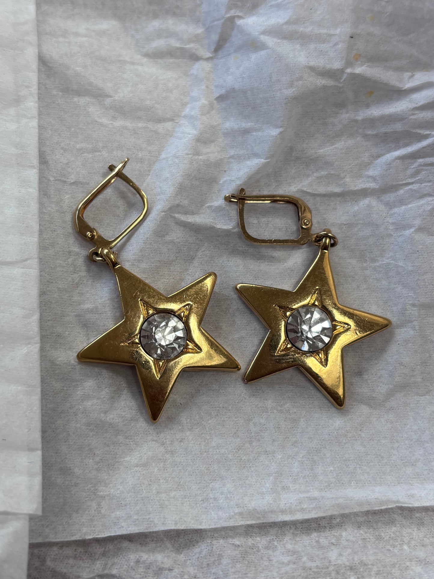 Gold star earrings
