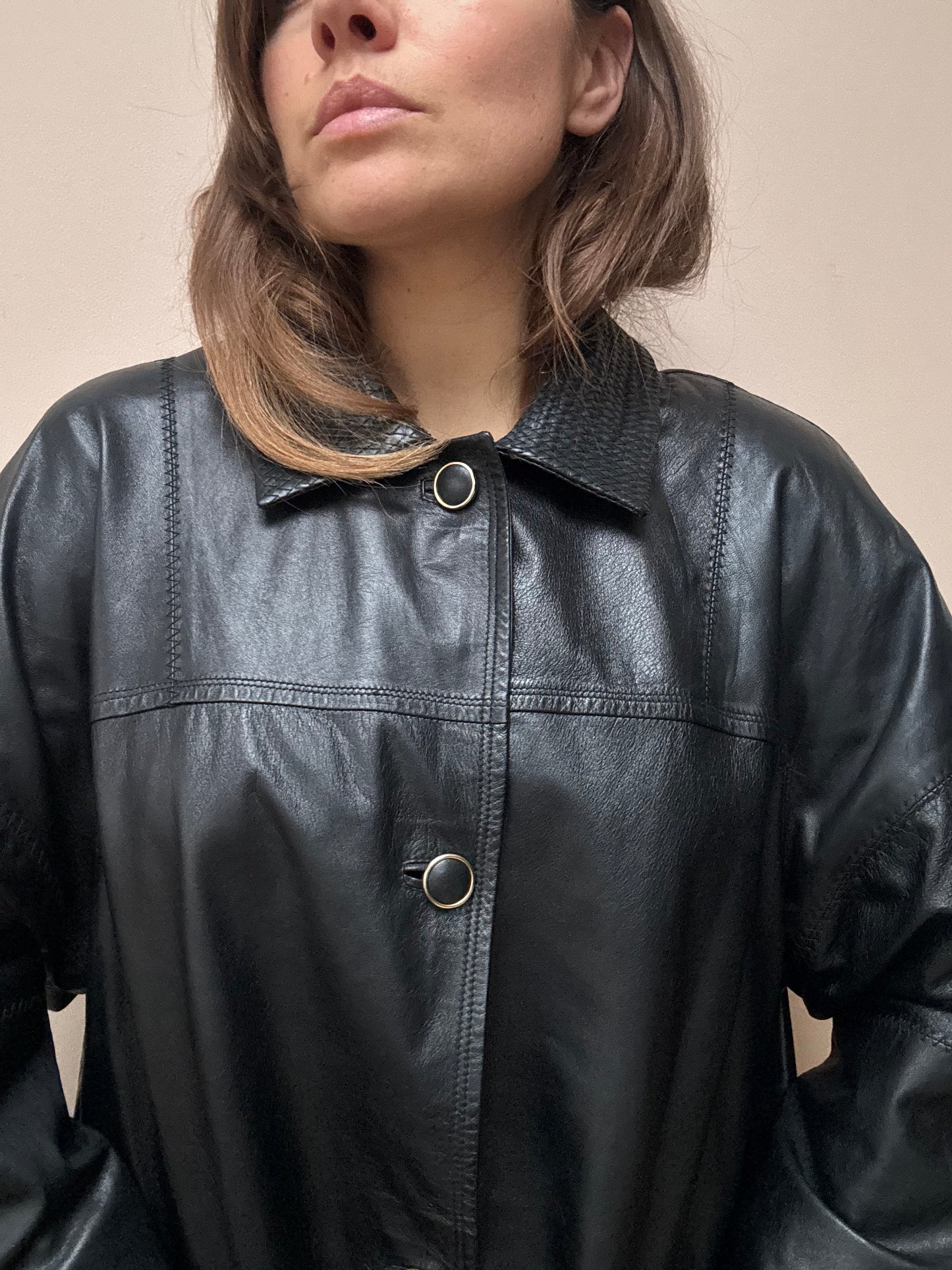 Vintage black leather jacket size 12-16