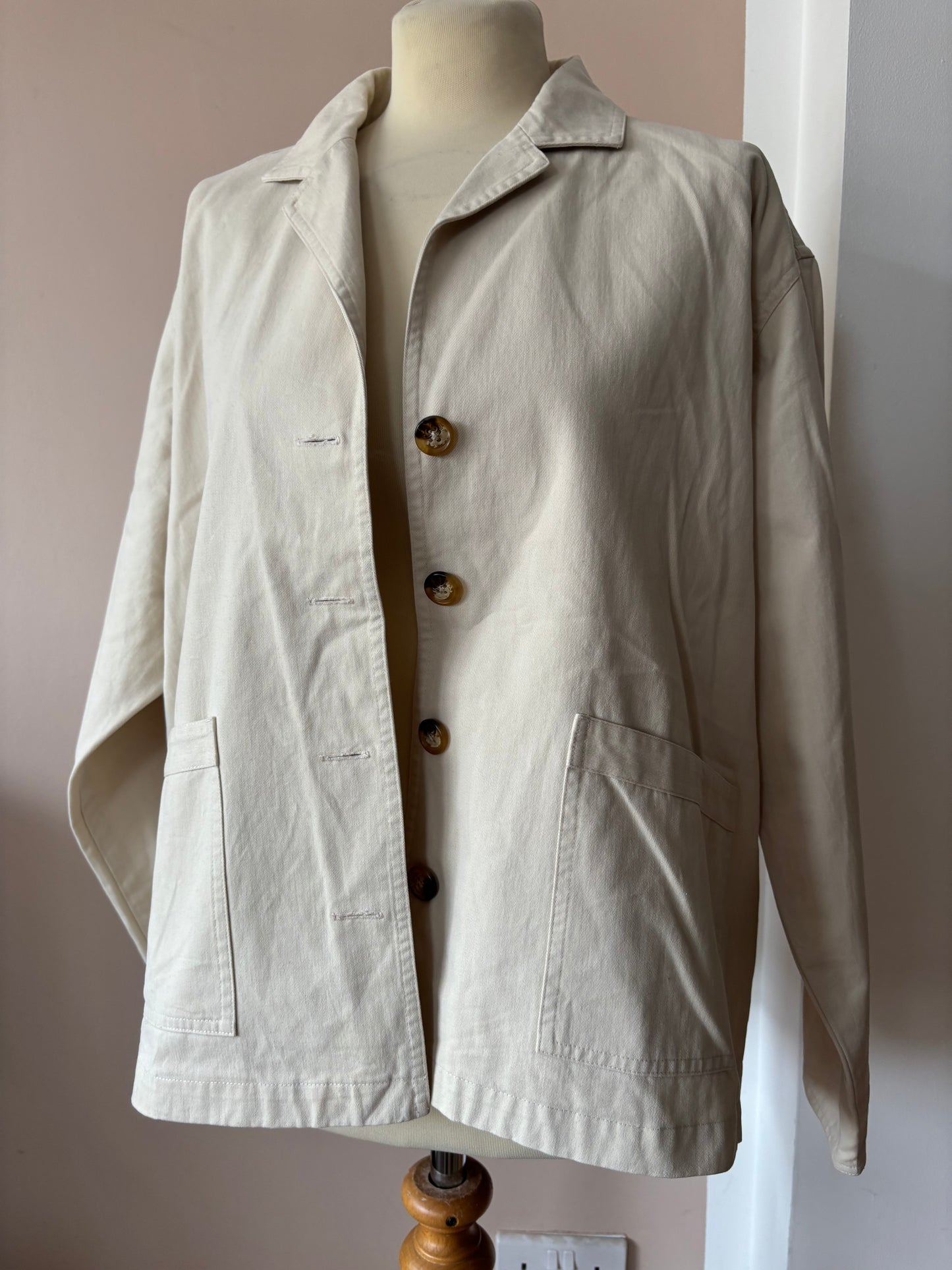Stone cotton jacket size 12 dipped back