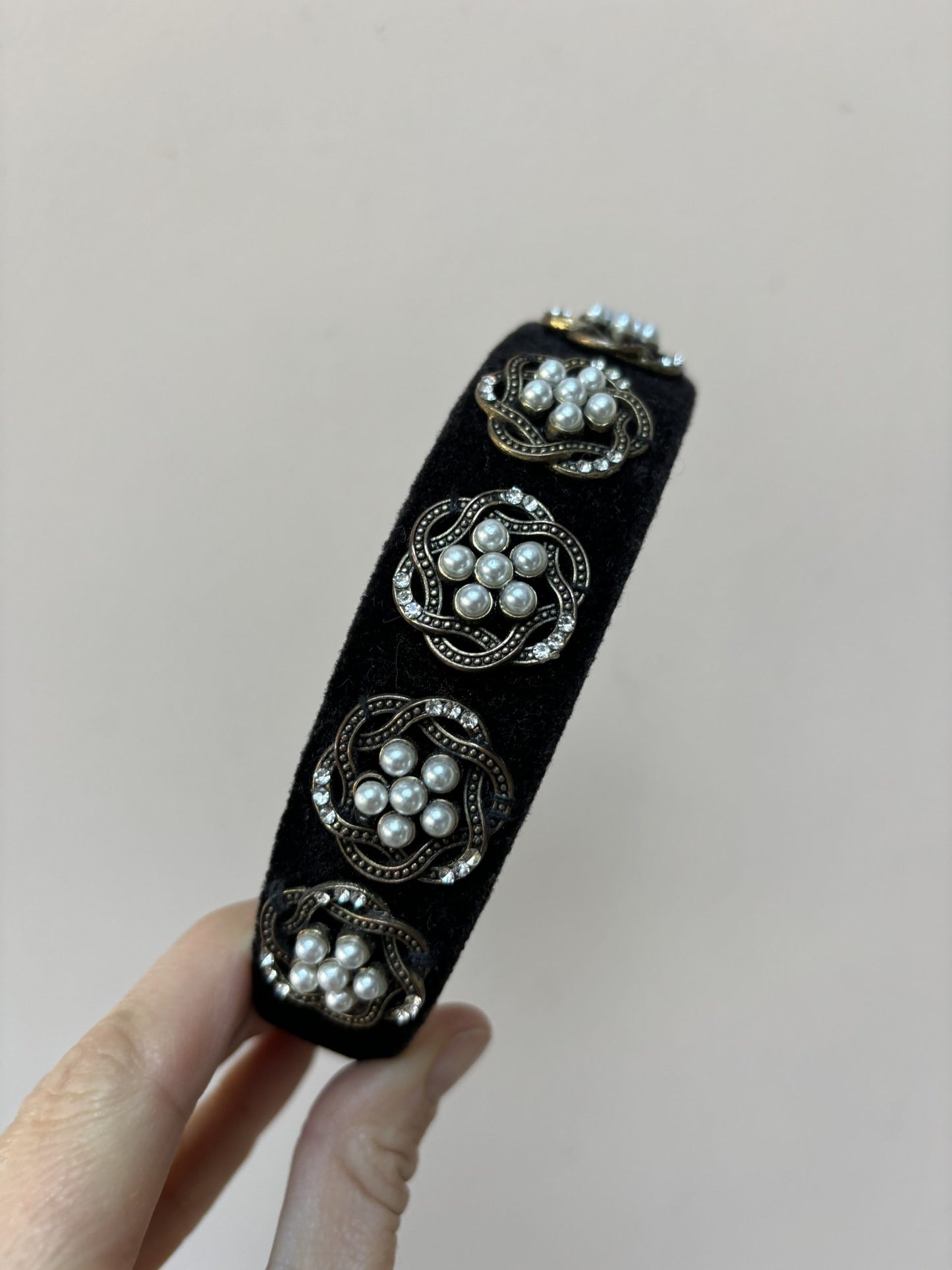 Headband with lovely pearl and stone detailing