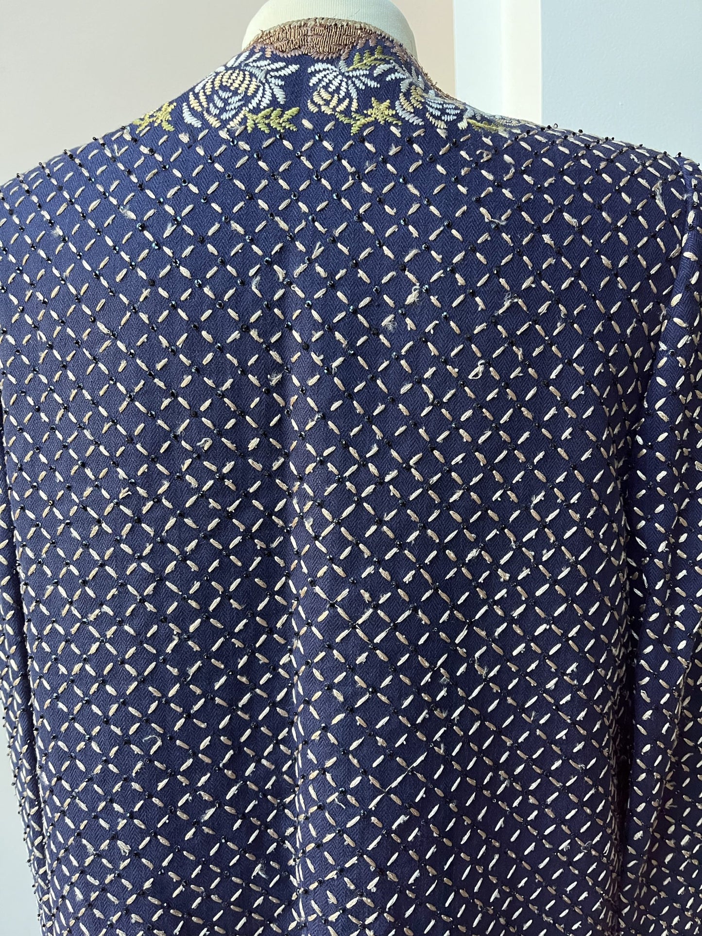 Vintage embroidered jacket Size 8/10