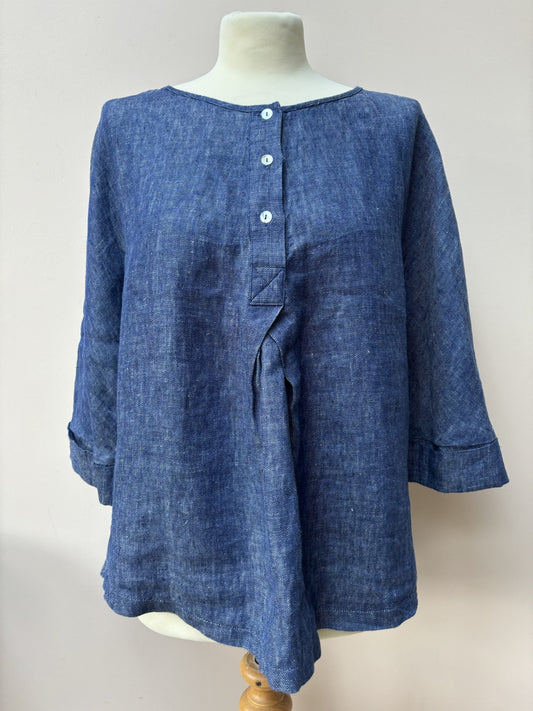 Blue linen top size 16