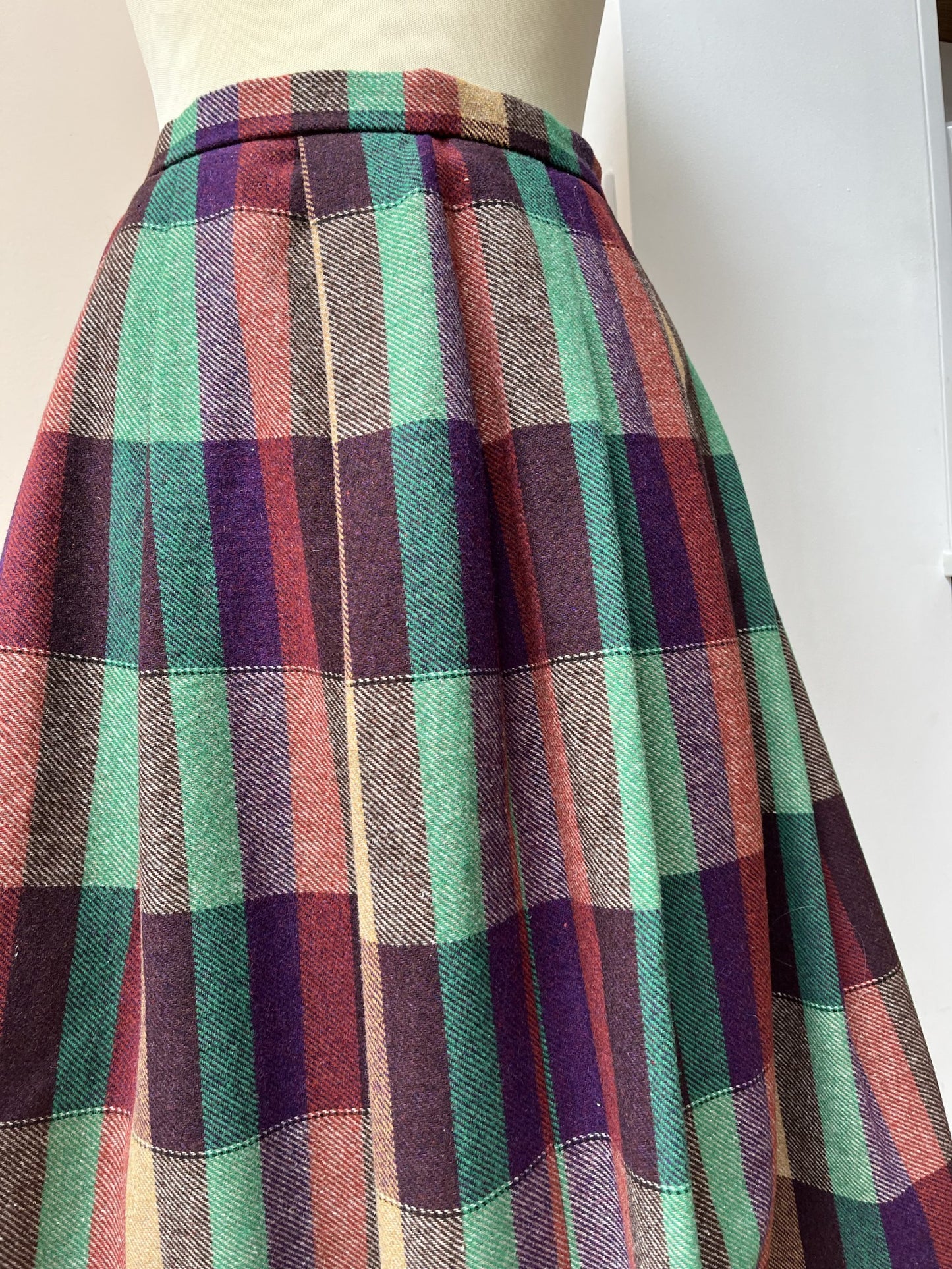 Vintage wool mix skirt size 10