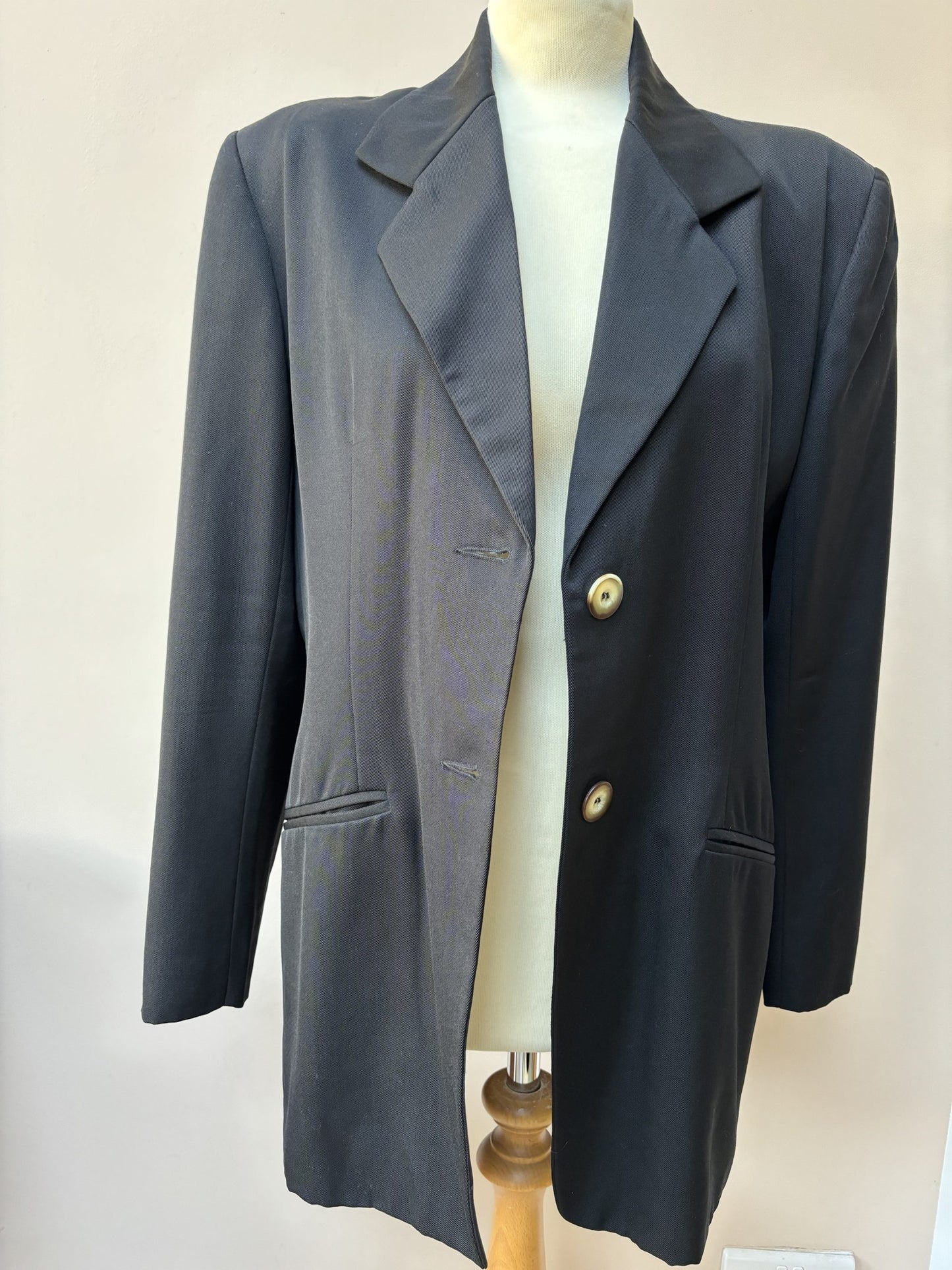 Vintage wool blazer size 12/14
