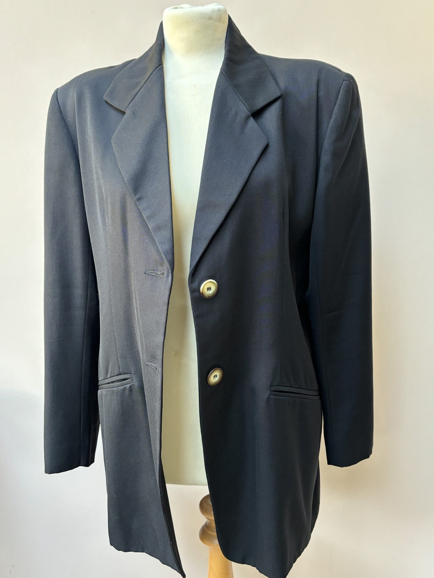 Vintage wool blazer size 12/14