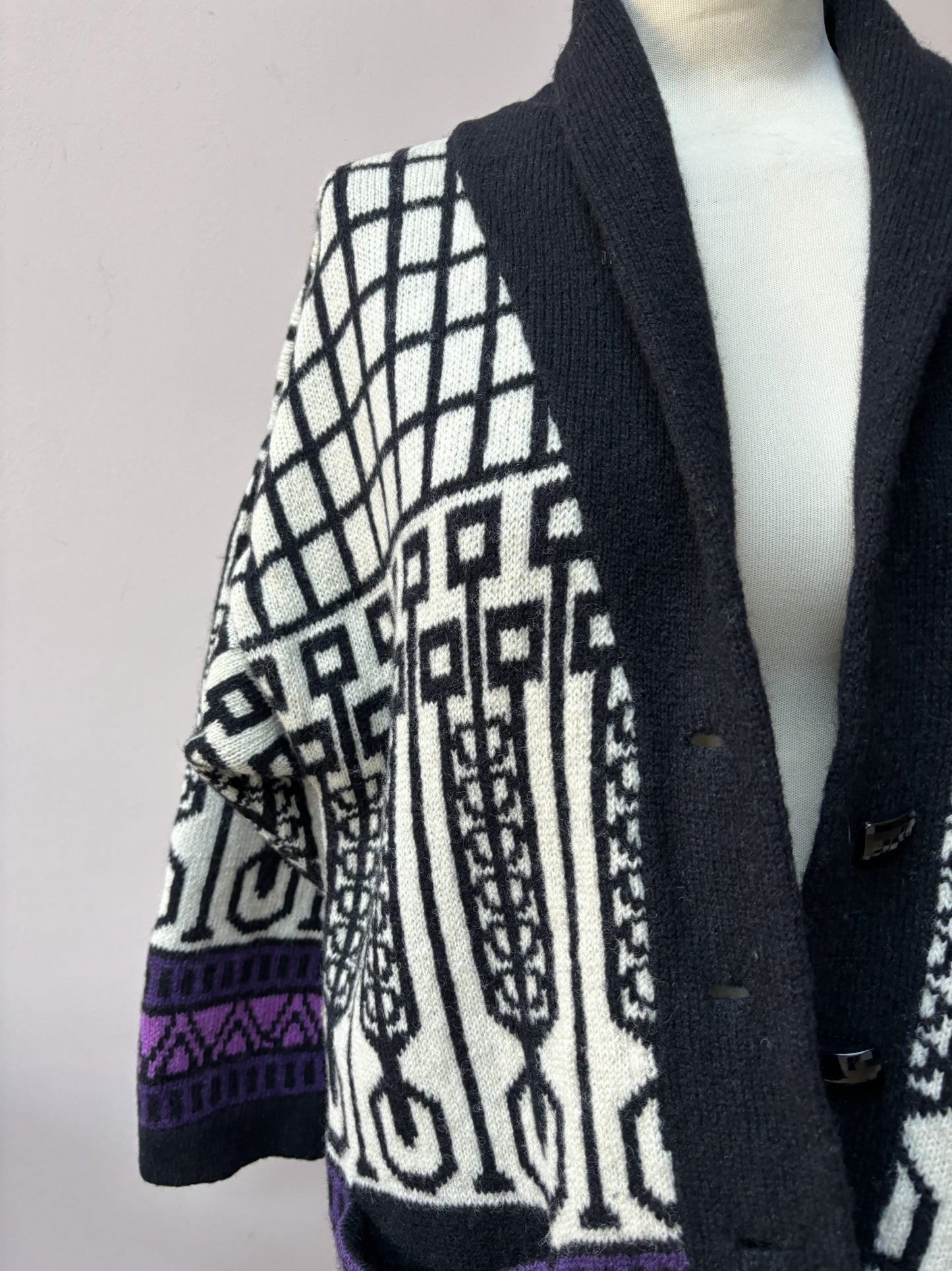 Vintage wool cardigan size 10/12