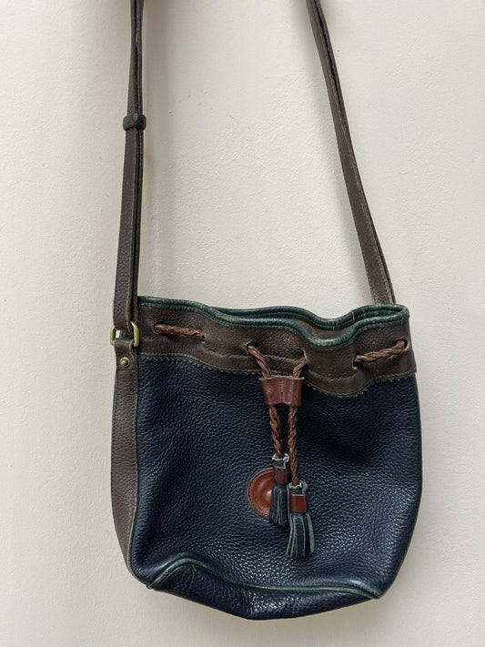 Classic vintage scotch grain leather Dooney &amp; Bourke bag