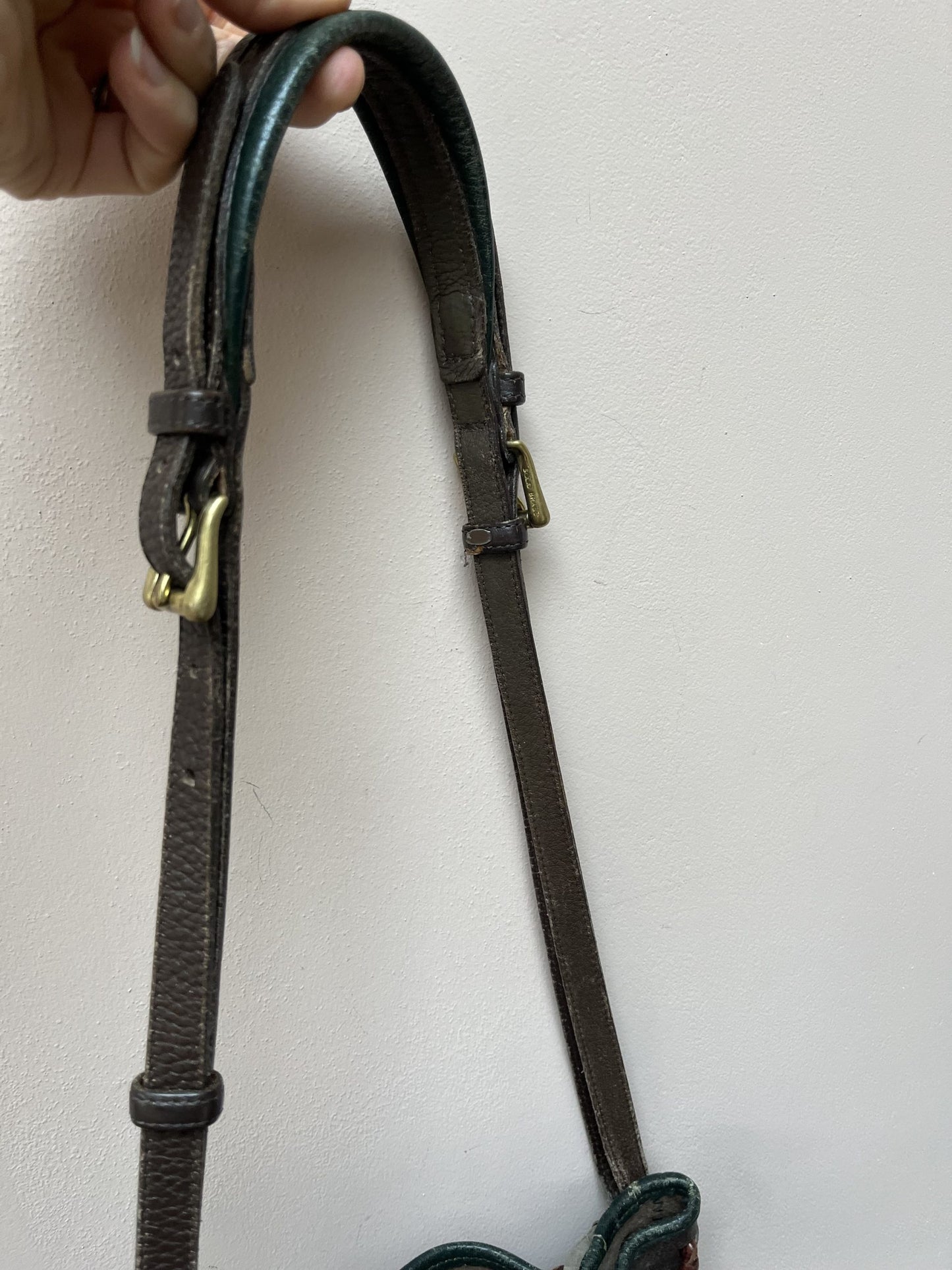 Classic vintage scotch grain leather Dooney &amp; Bourke bag