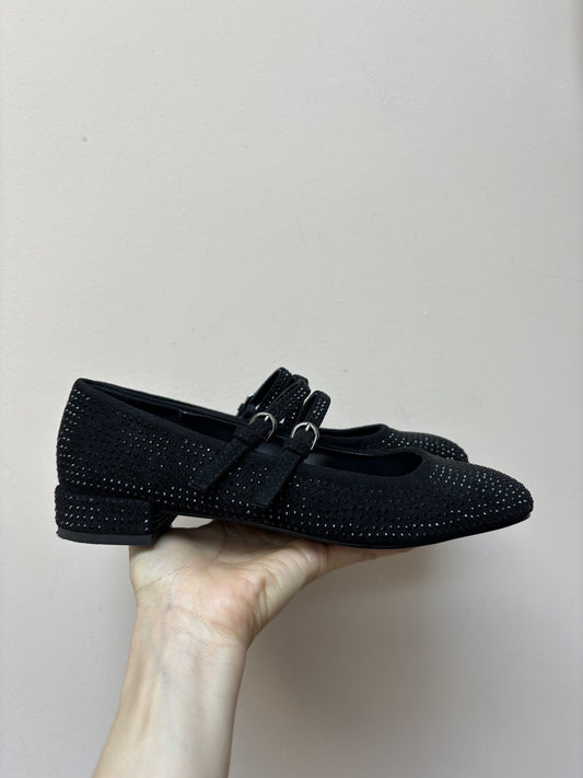 Black studded ballet pumps size UK5