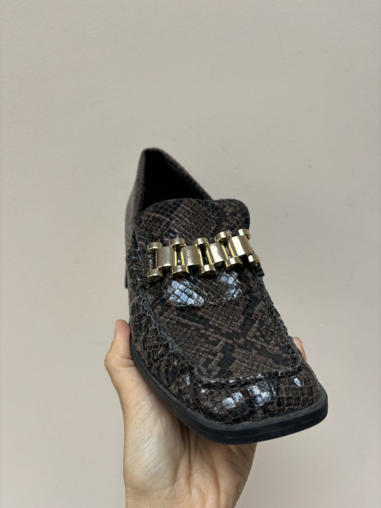 Leather snake print shoes with gold buckle uk5/6