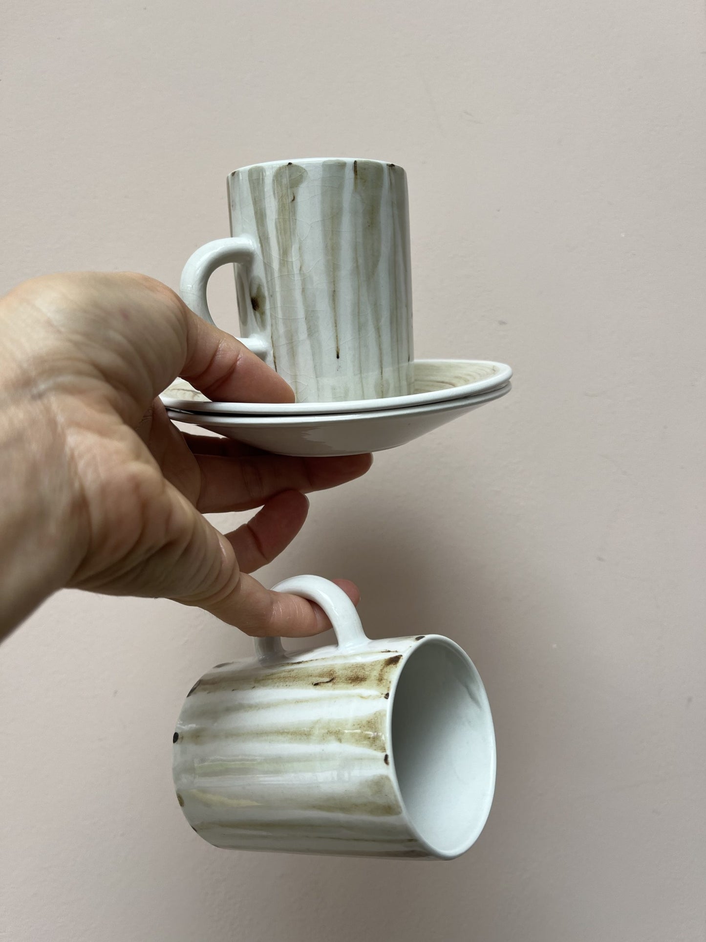 Little set of 2 cups and saucers