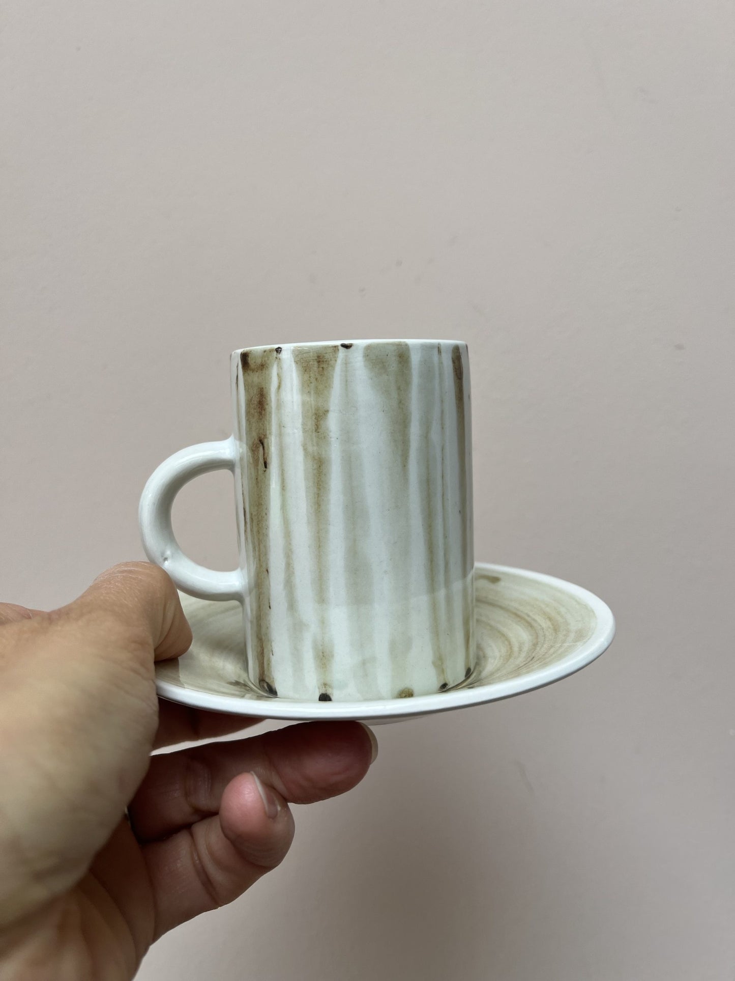 Little set of 2 cups and saucers