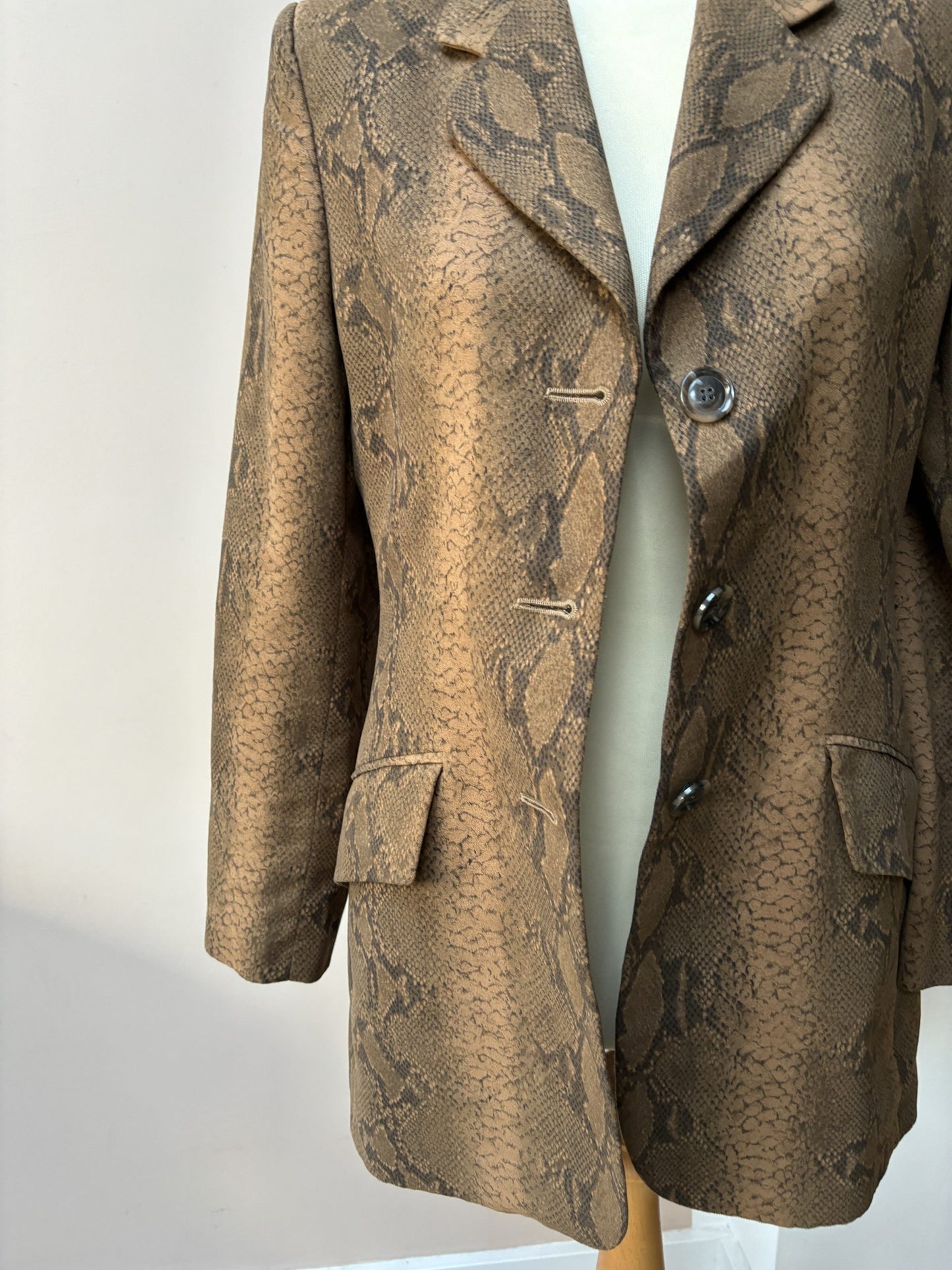Vintage snakeskin print blazer size 8/10