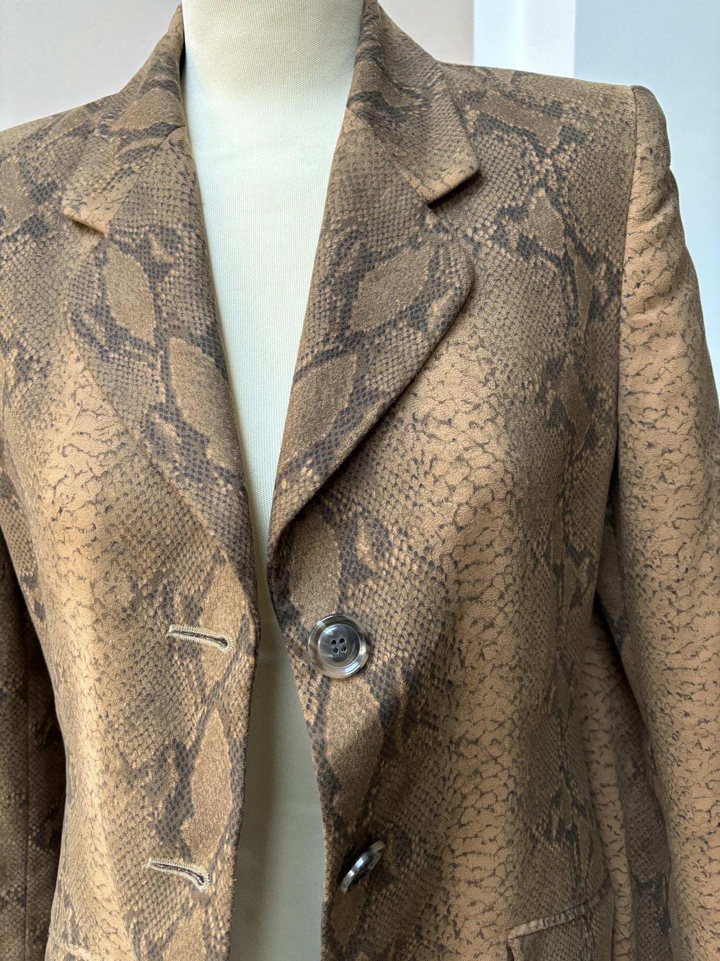 Vintage snakeskin print blazer size 8/10