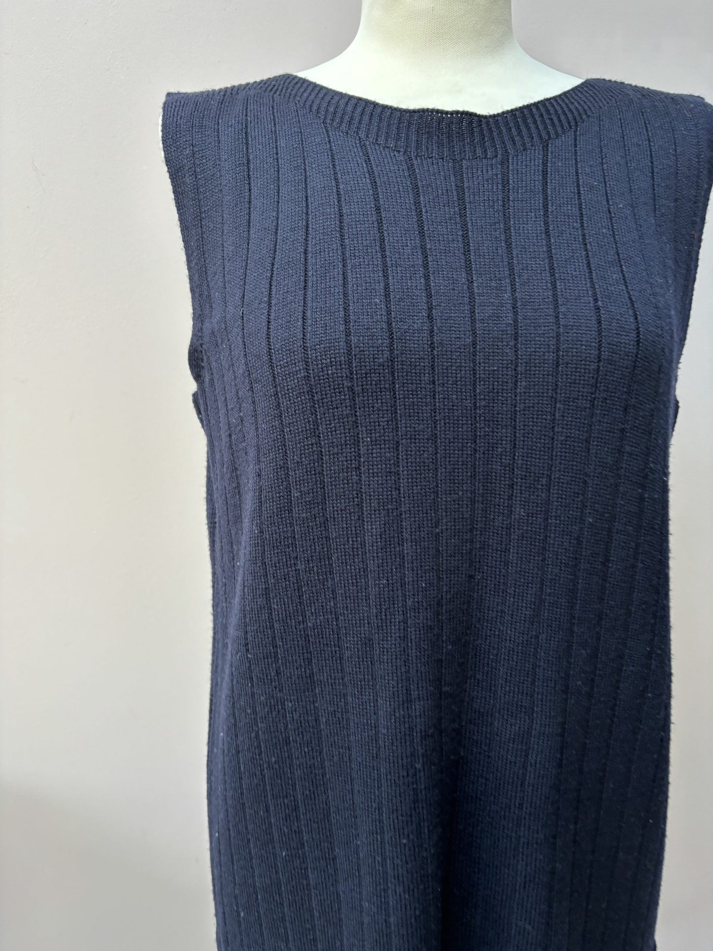 Vintage 100% merino wool Jaeger sweater vest size Medium