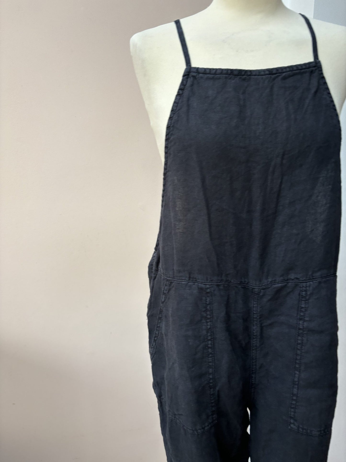 Black linen jumpsuit size S