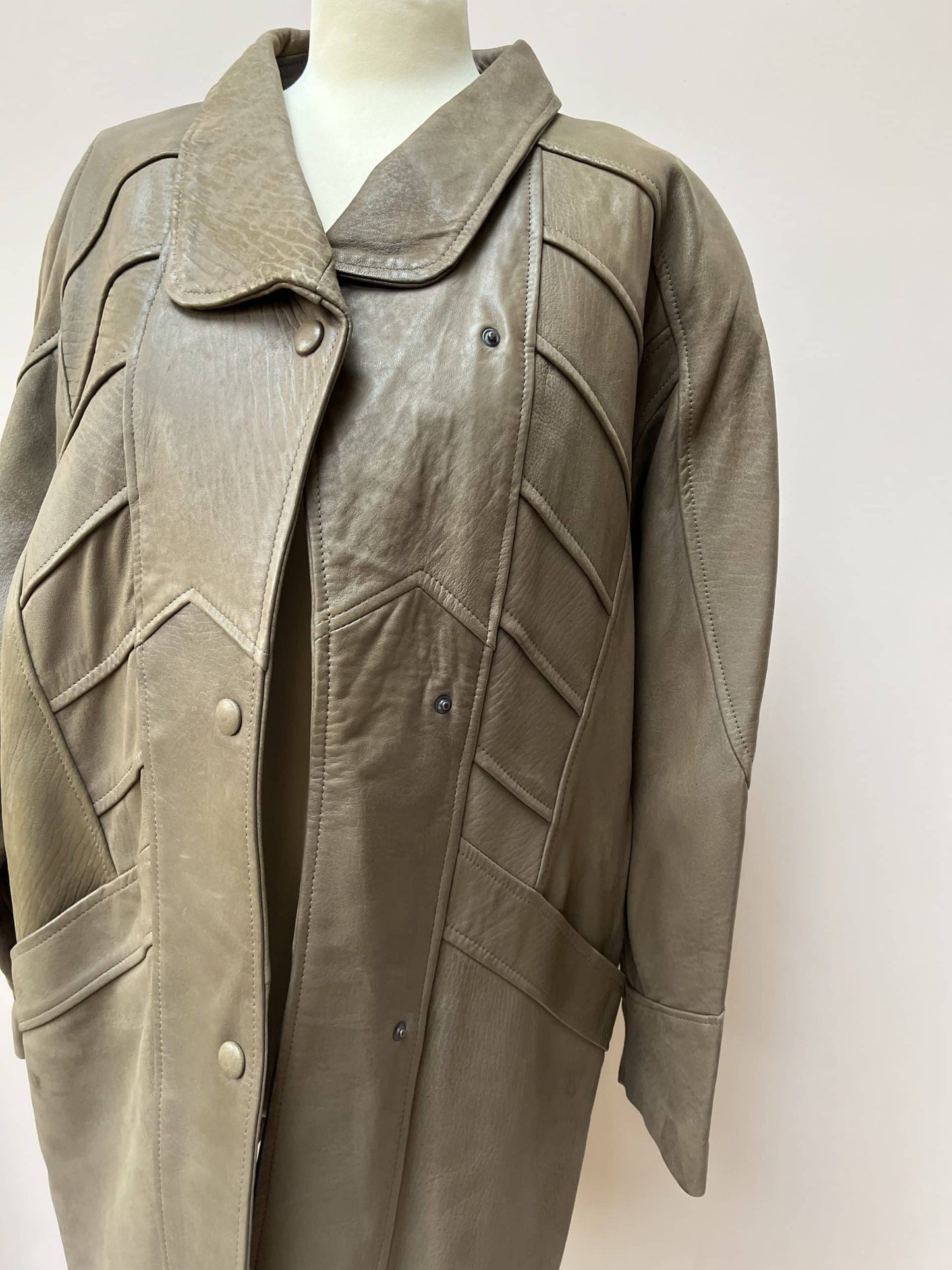 Vintage leather jacket size 14