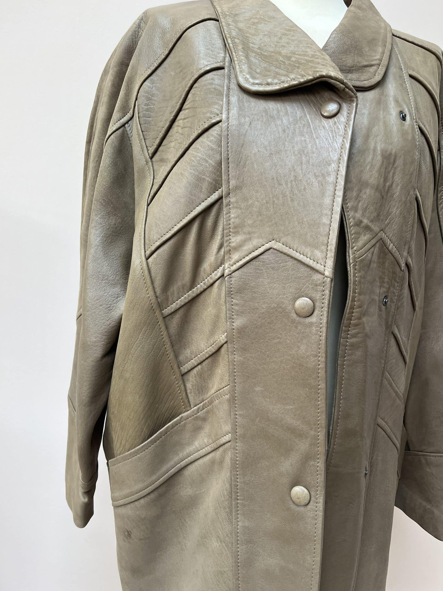 Vintage leather jacket size 14