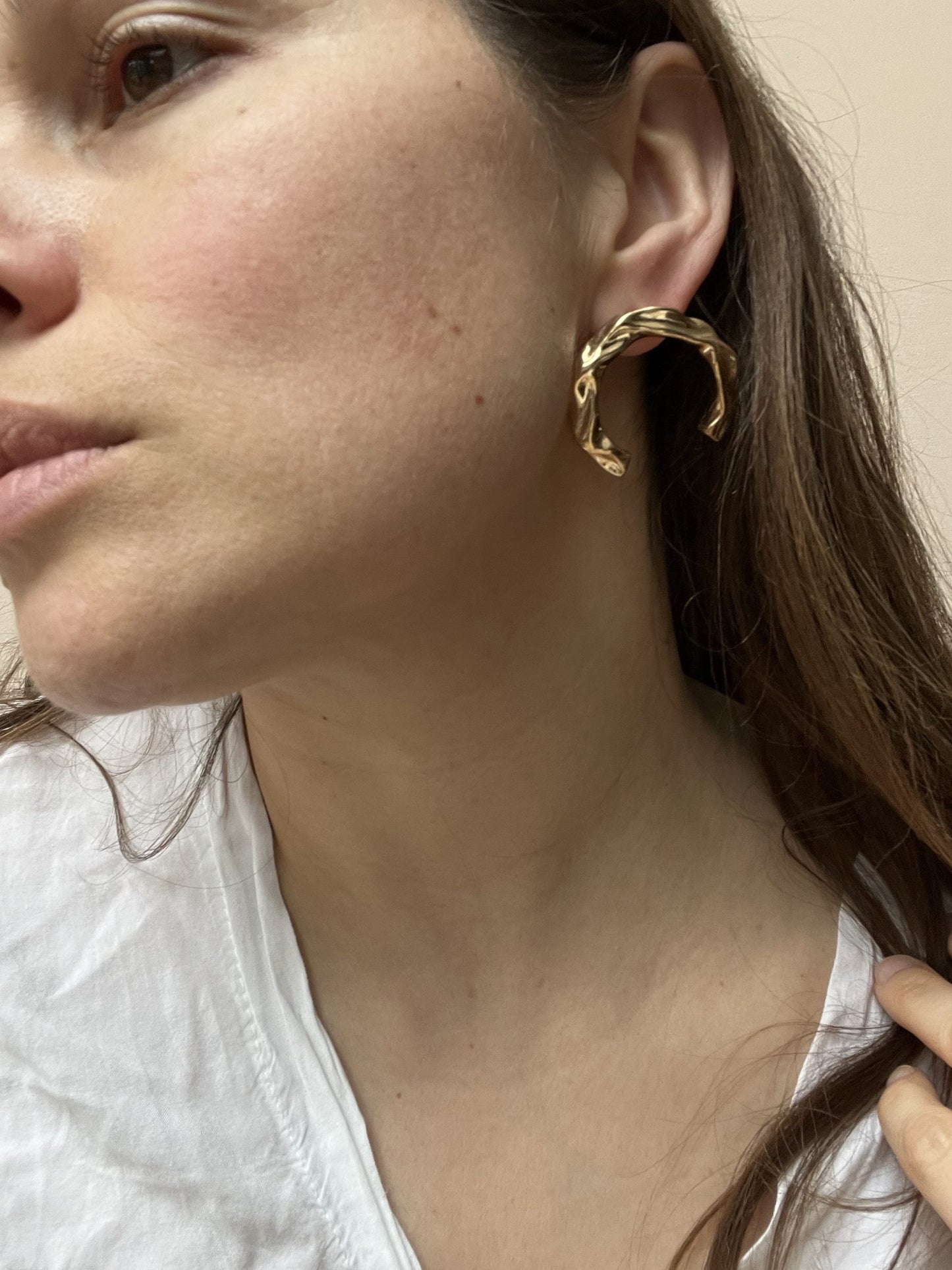 Gold horseshoe earrings