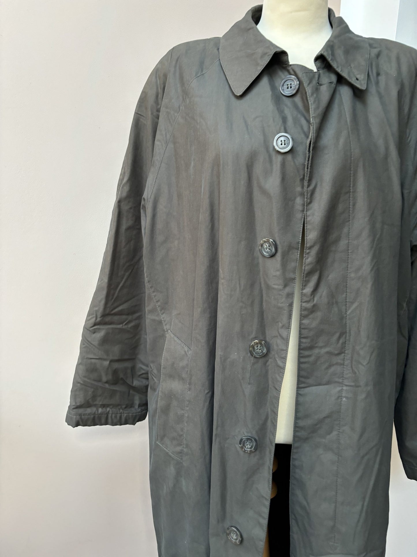 Long green coat, fully lined size 12