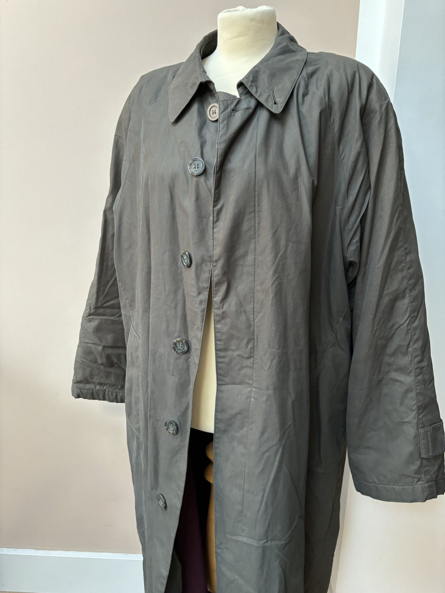 Long green coat, fully lined size 12