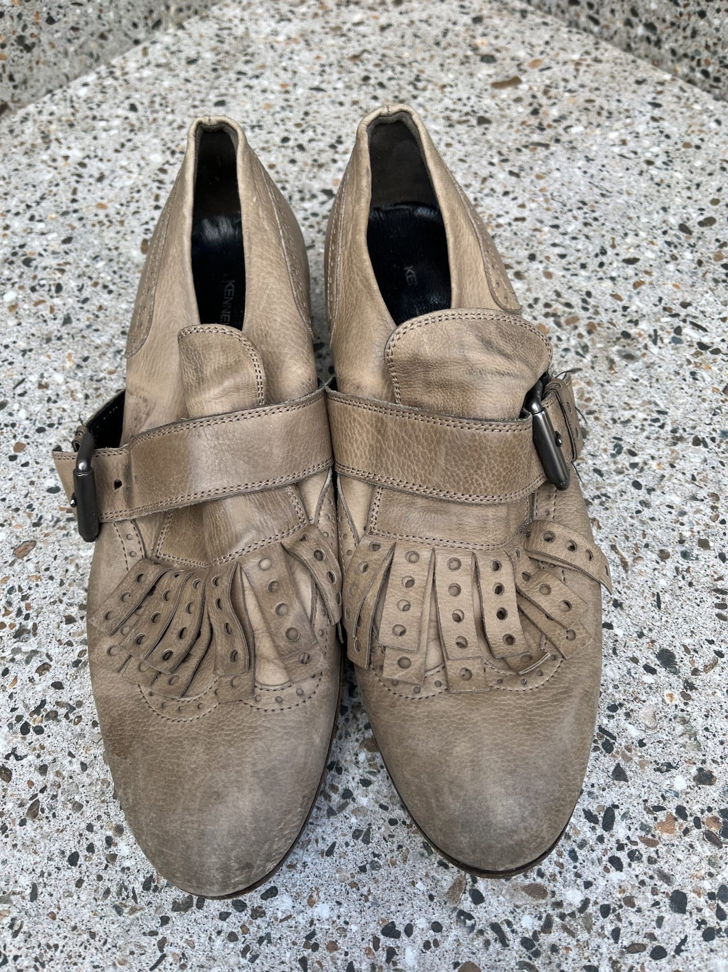 Vintage leather shoes size 4.5