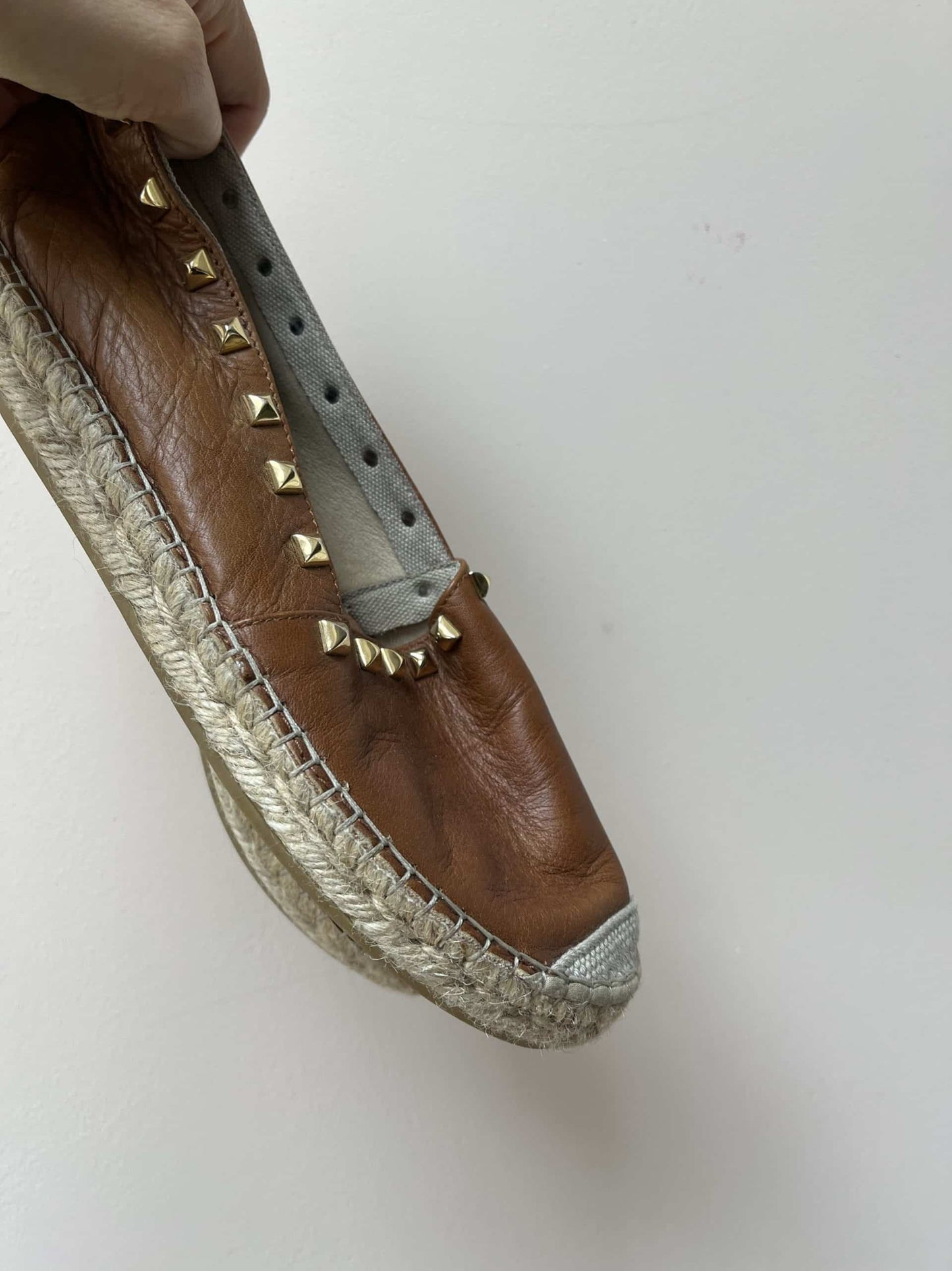 Brown leather gold studded shoes uk6