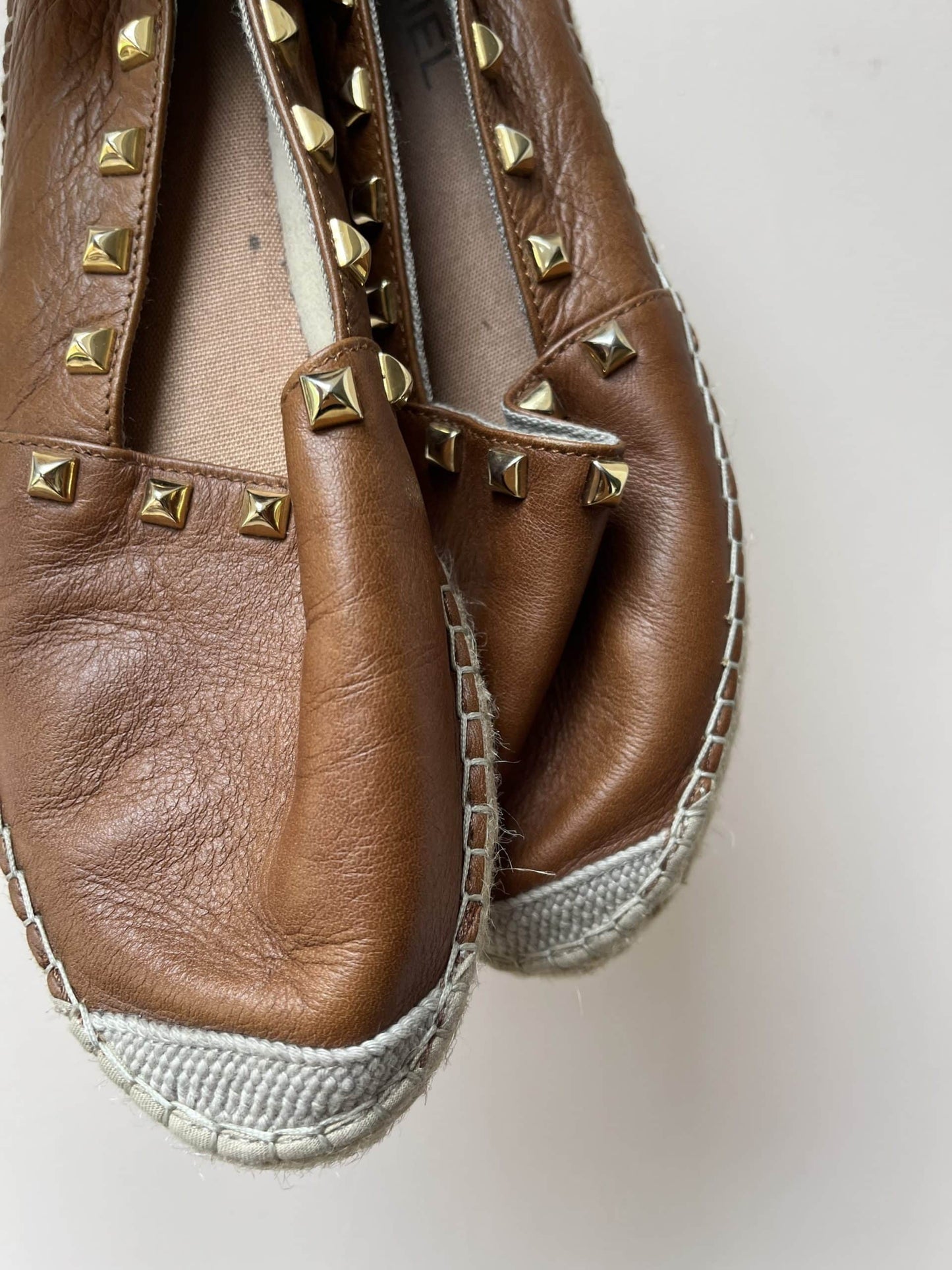 Brown leather gold studded shoes uk6