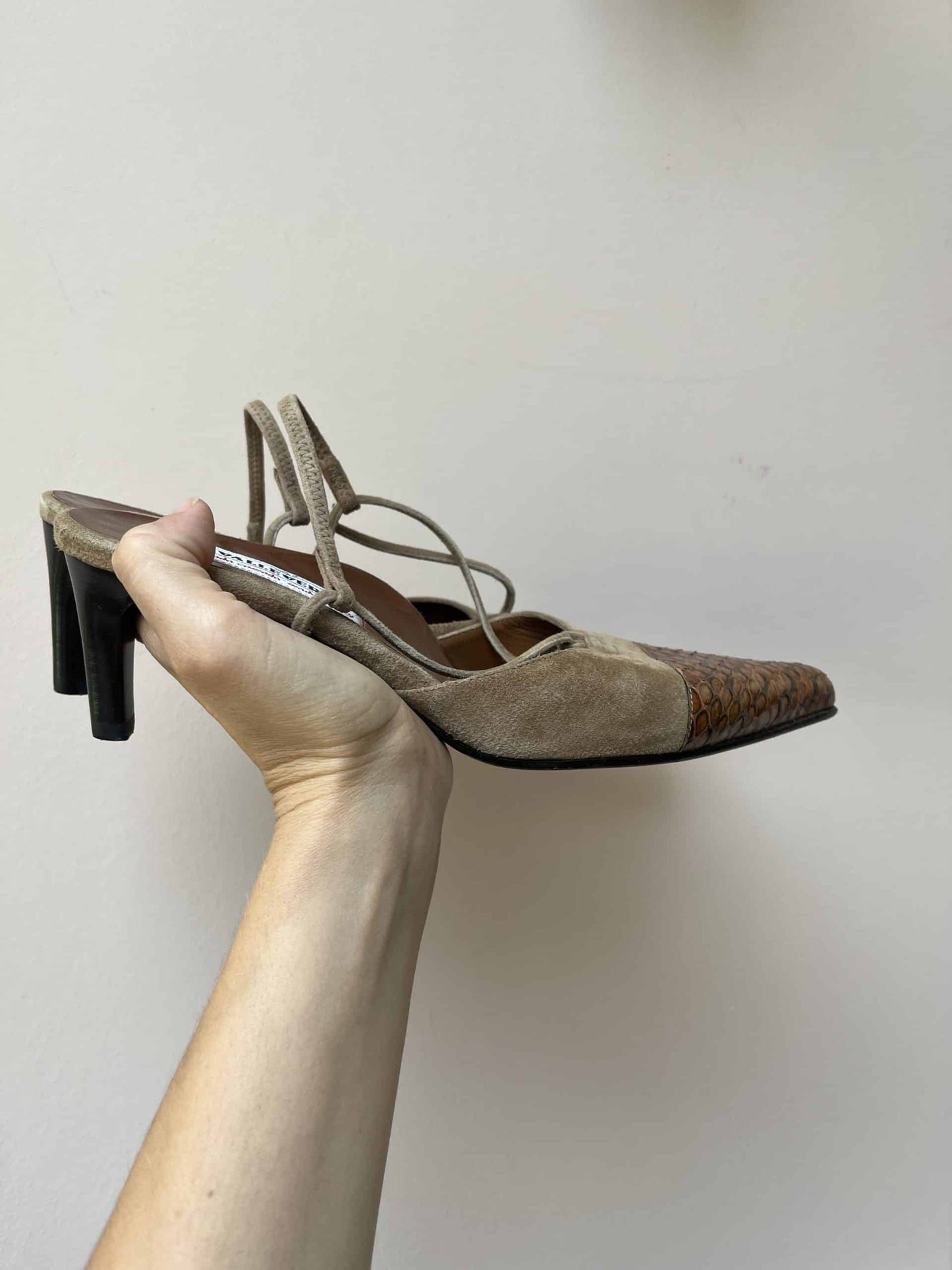 Leather sling back heels size uk5