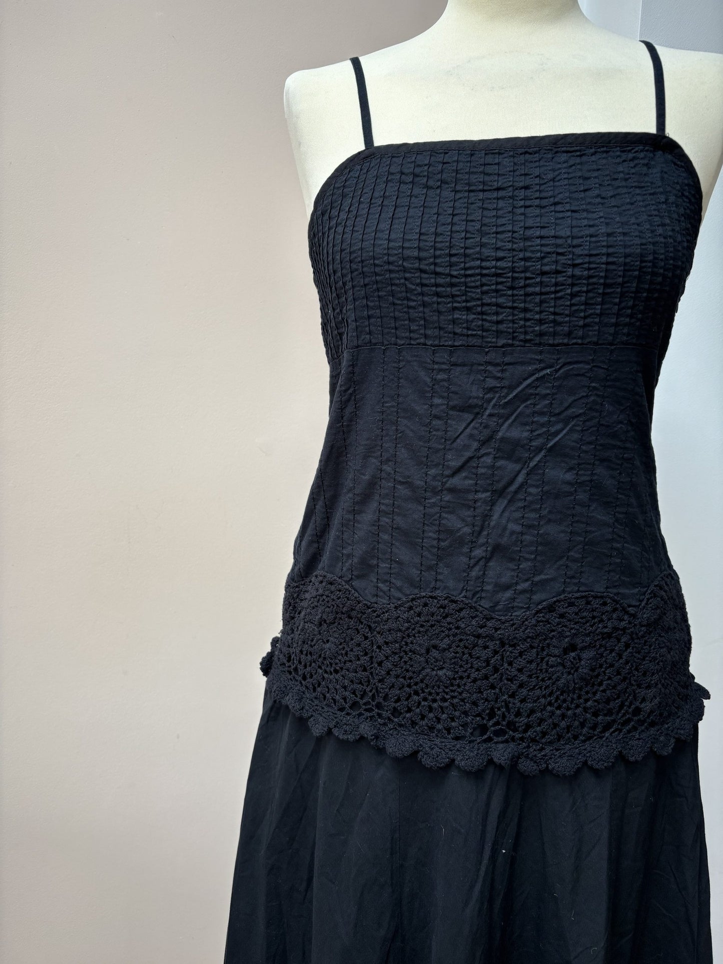 Vintage black dress 100% cotton size 10/12