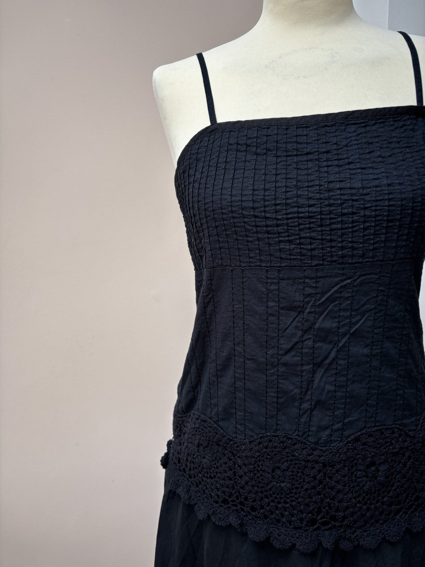 Vintage black dress 100% cotton size 10/12