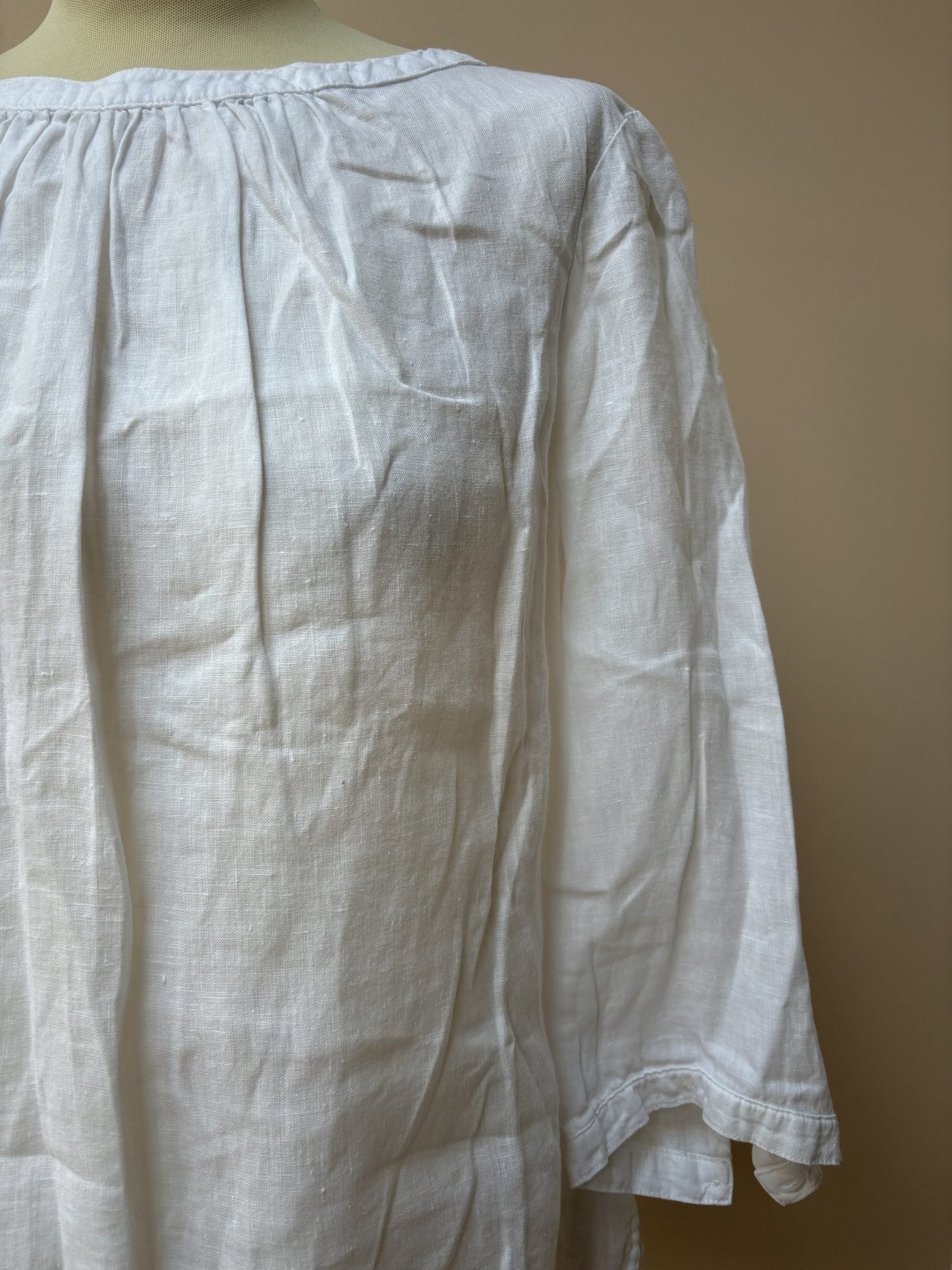 White linen top size 12