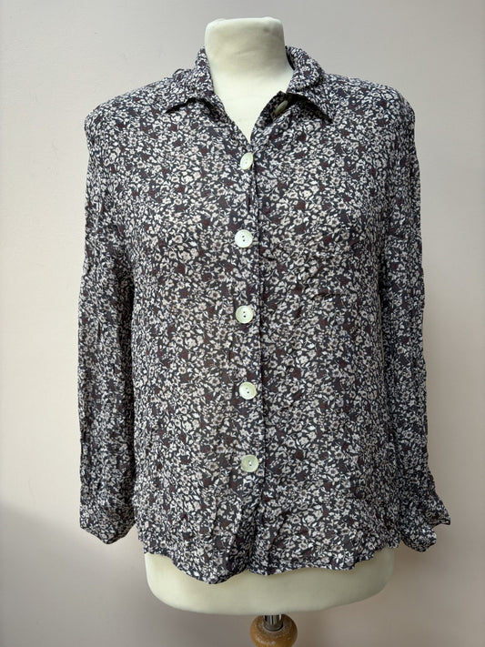 Vintage floral shirt with small shoulder pads size 10/12
