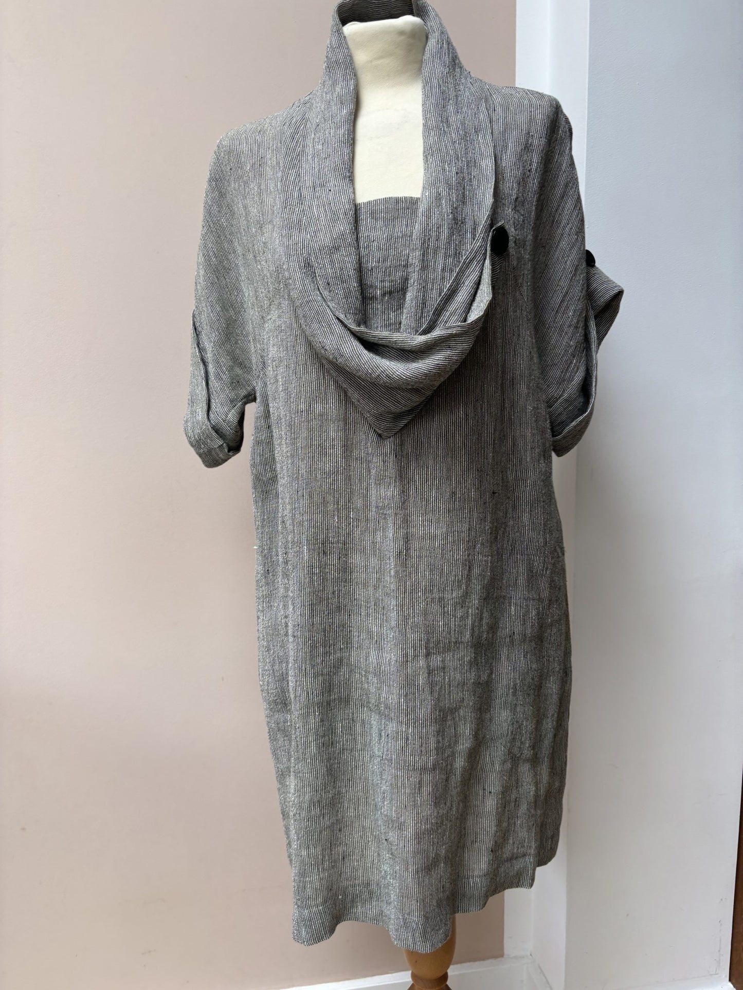 Vintage linen dress size 10