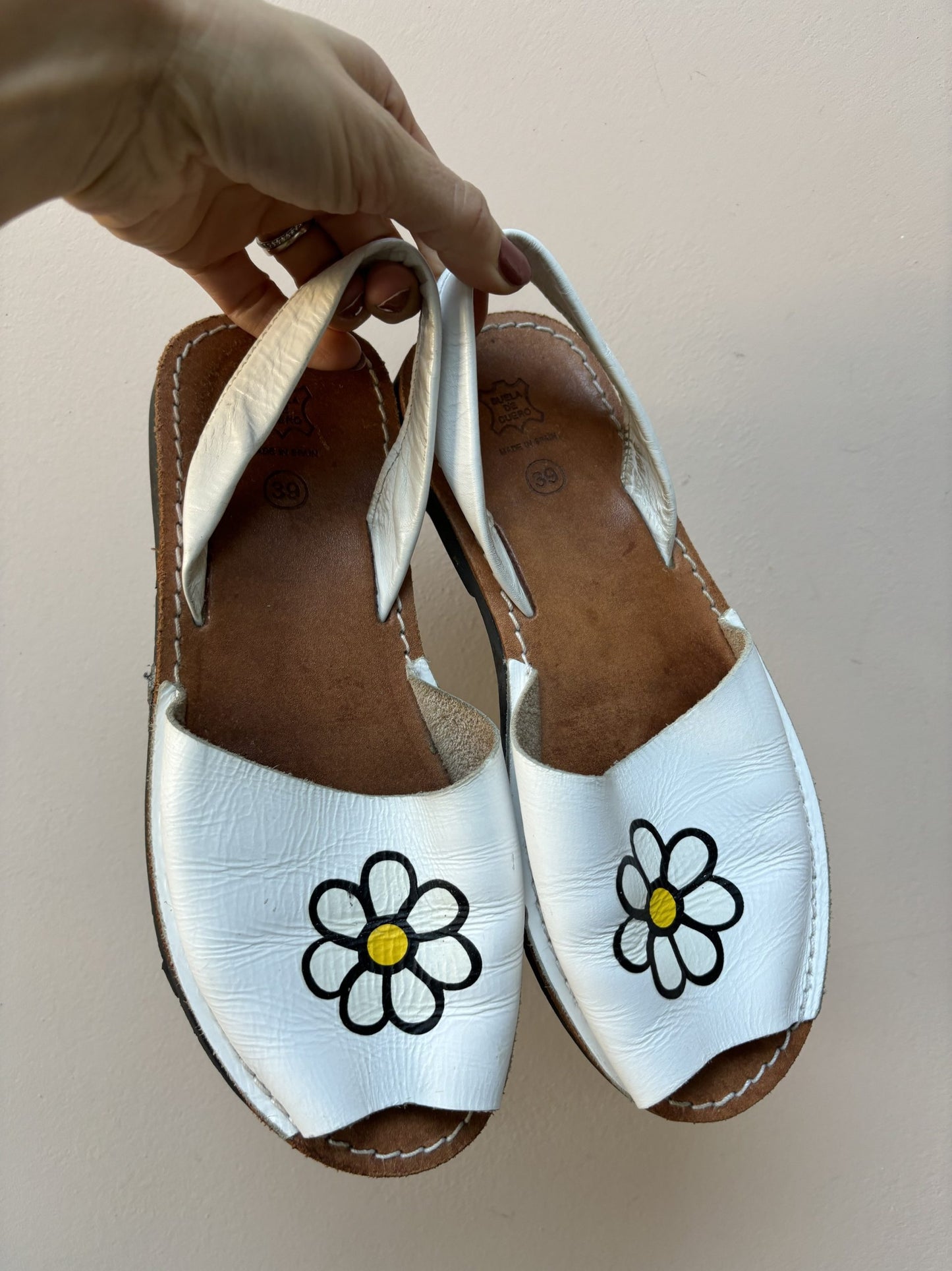 Leather slingback sandals size UK6