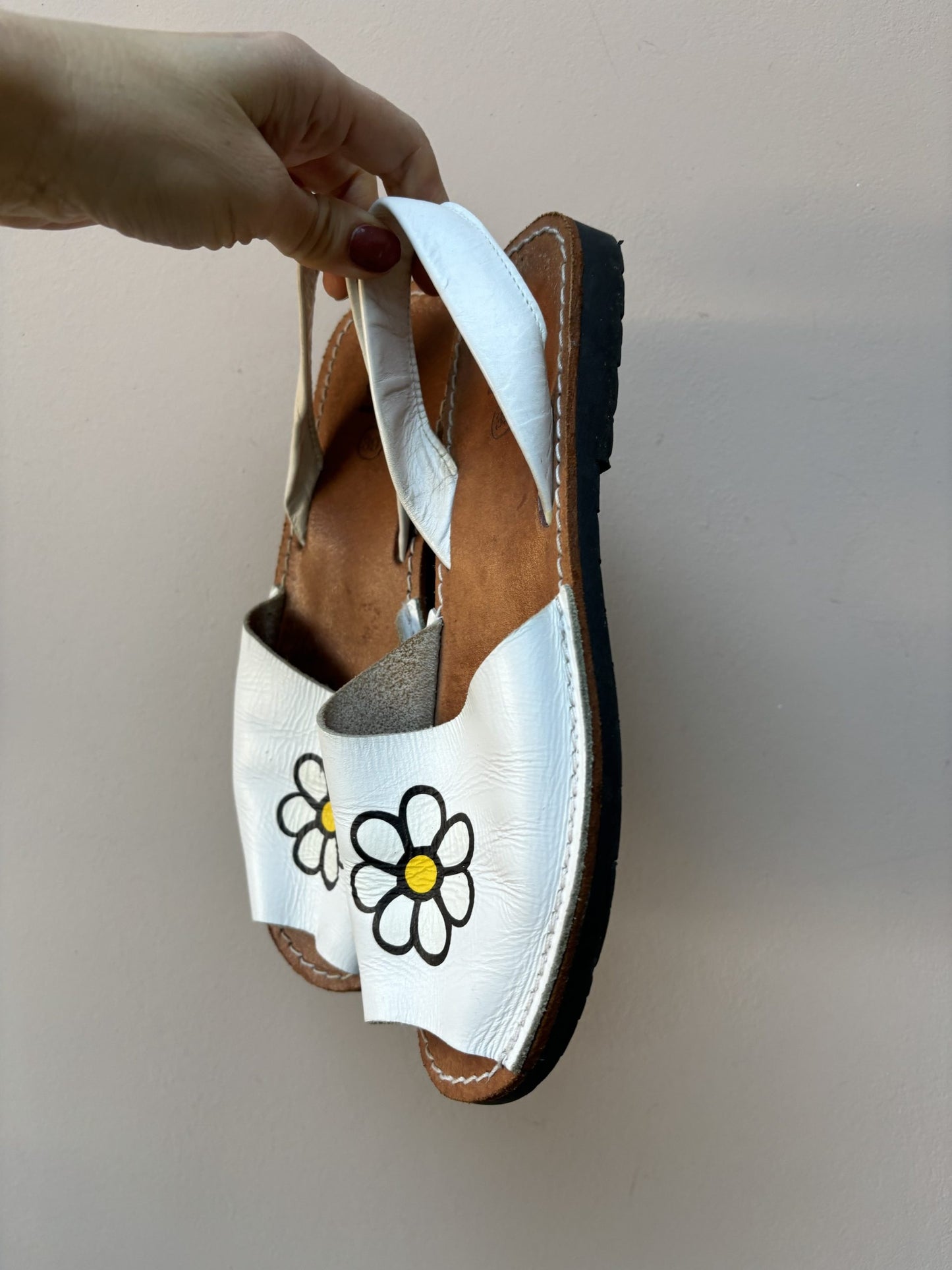 Leather slingback sandals size UK6