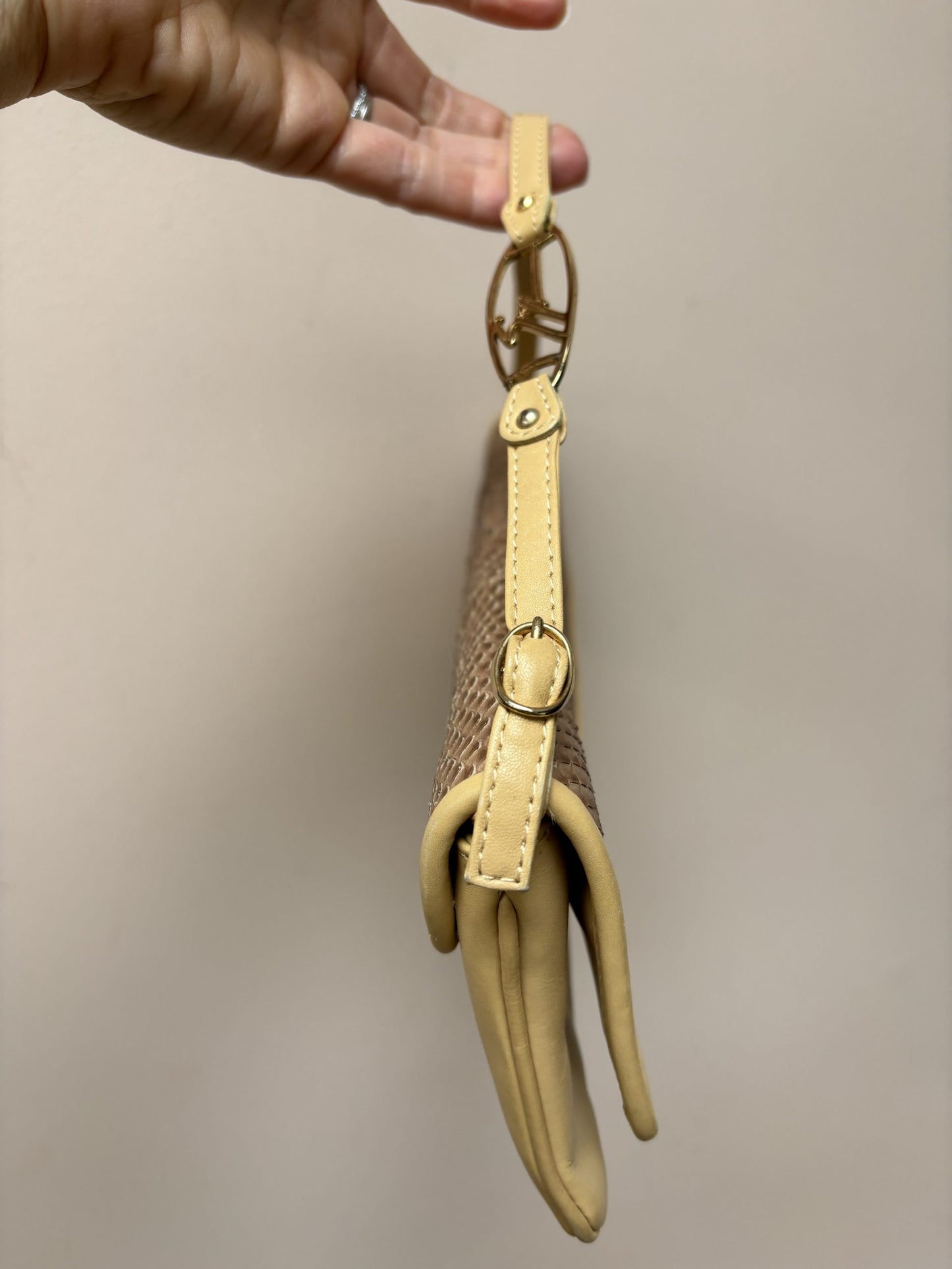 Vintage leather  bag