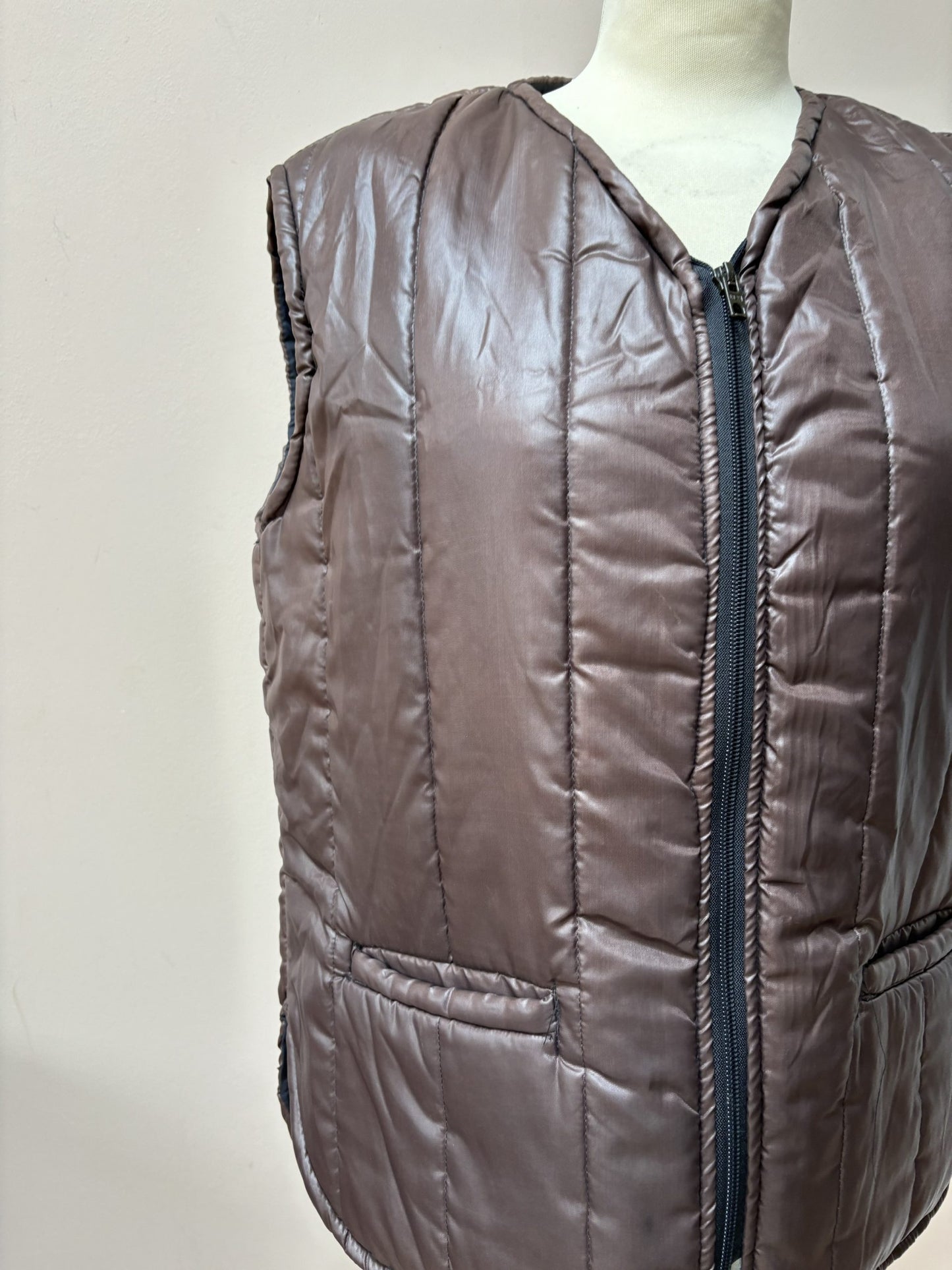 Vintage brown quilted waistcoat size M/L