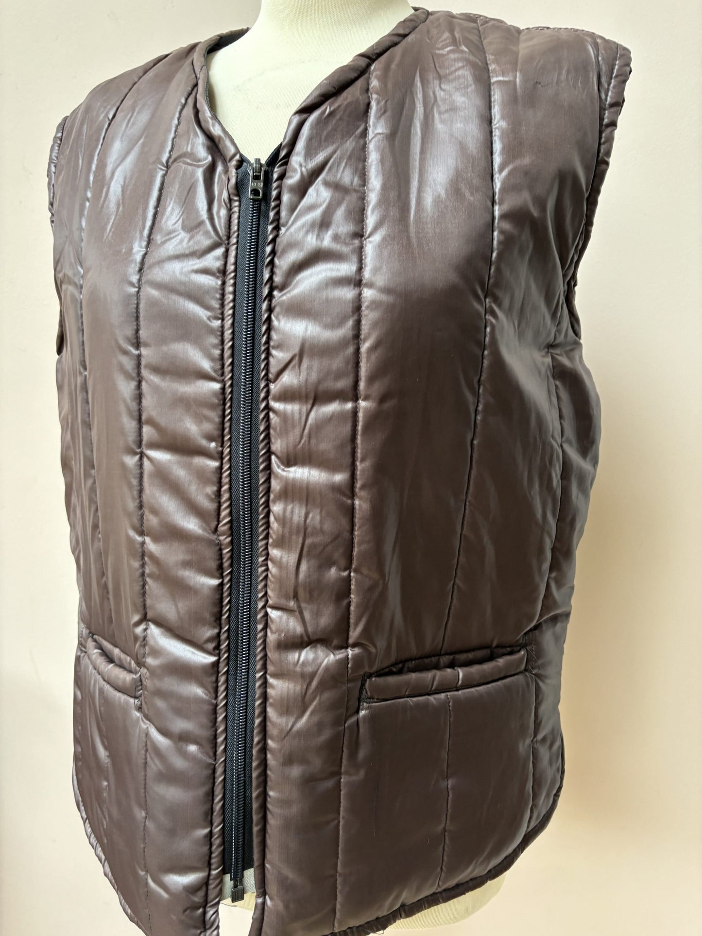 Vintage brown quilted waistcoat size M/L