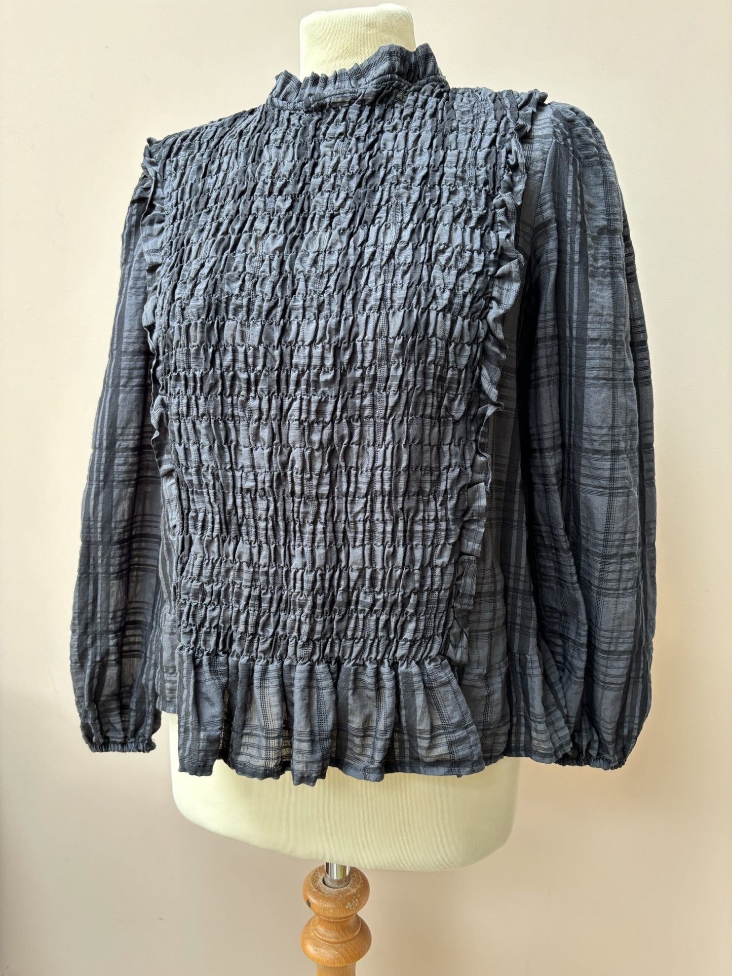 Smocked front top size 10